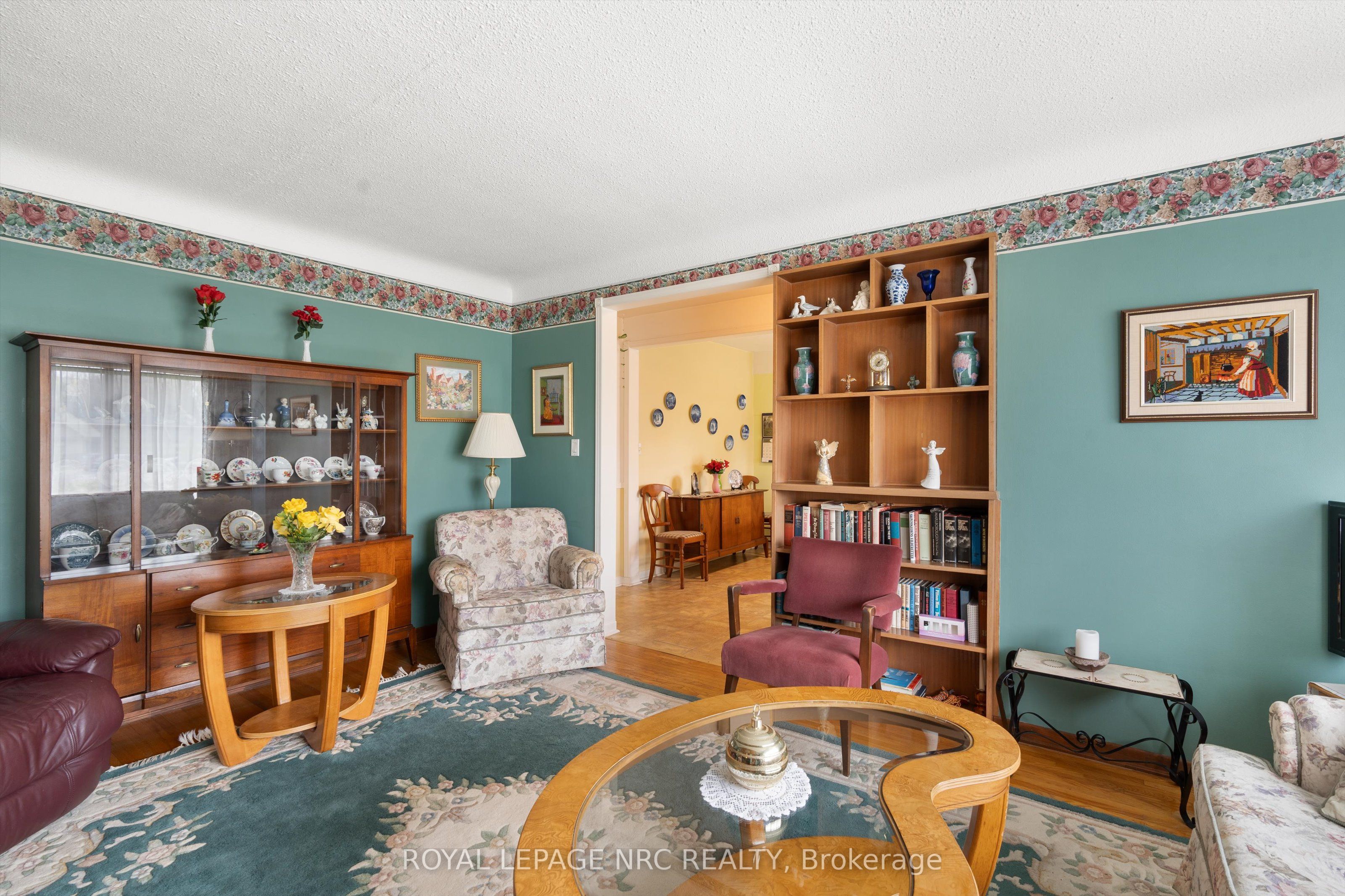 96 Lakeshore Road Property Photo 7