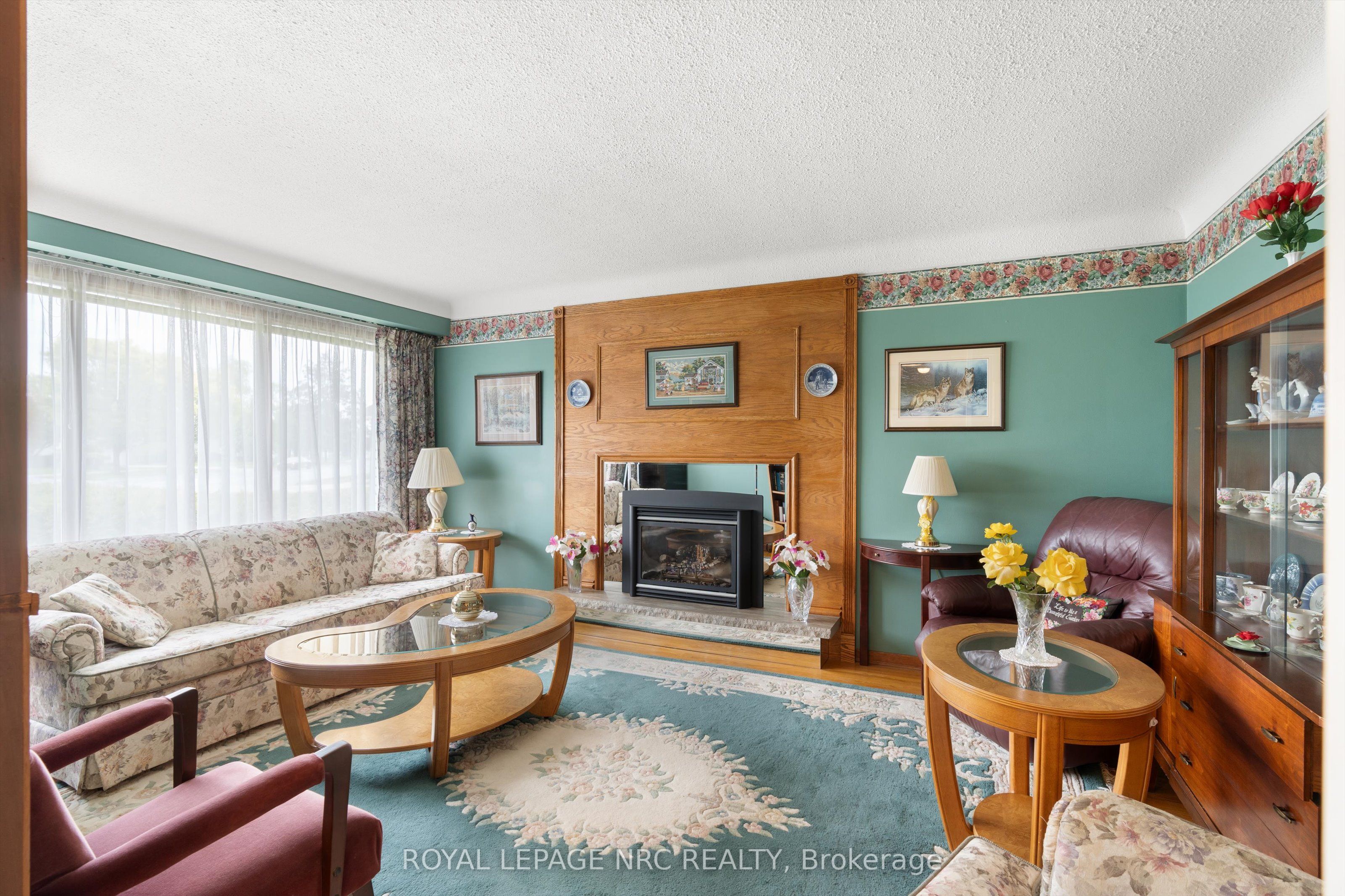 96 Lakeshore Road Property Photo 8
