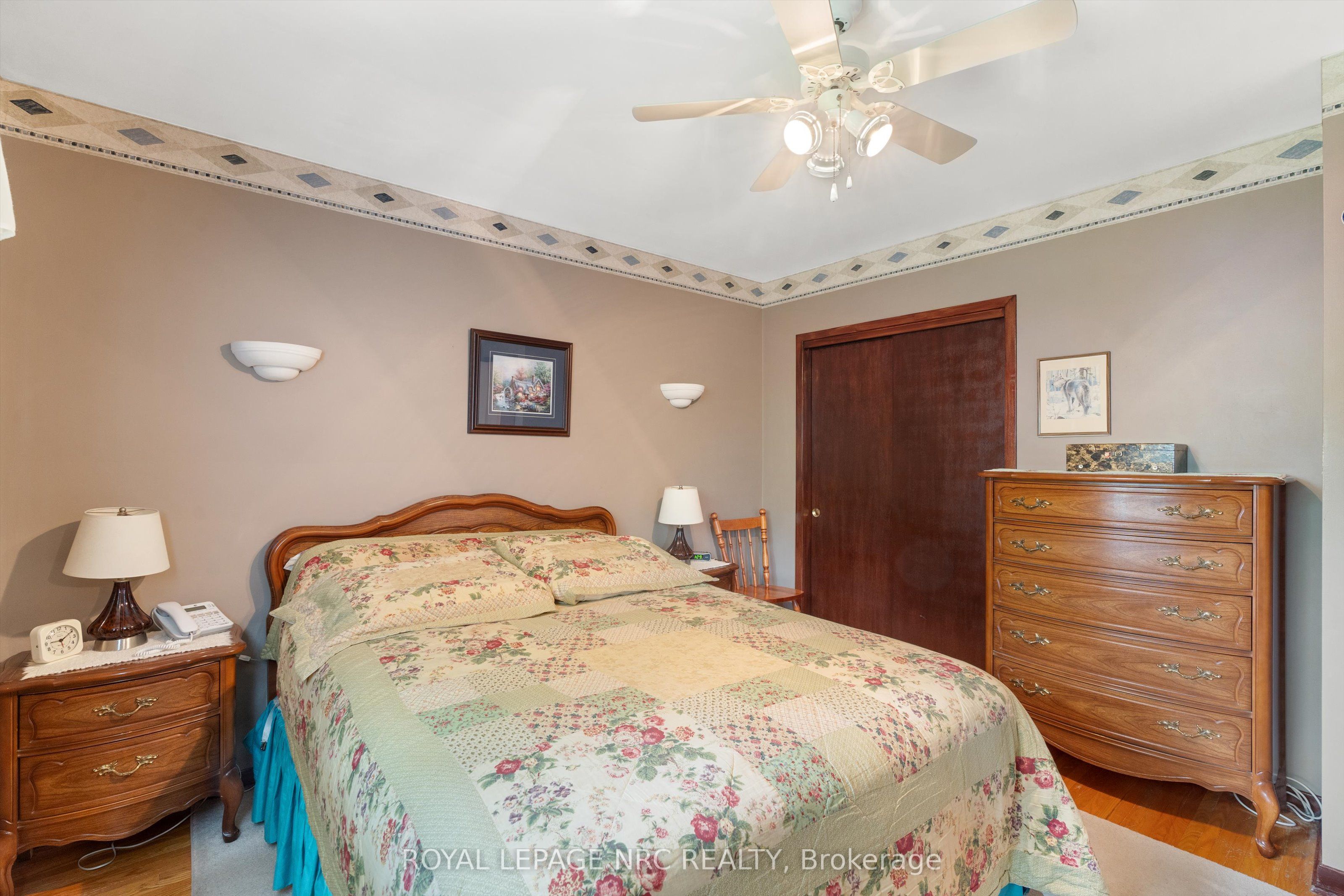 96 Lakeshore Road Property Photo 15