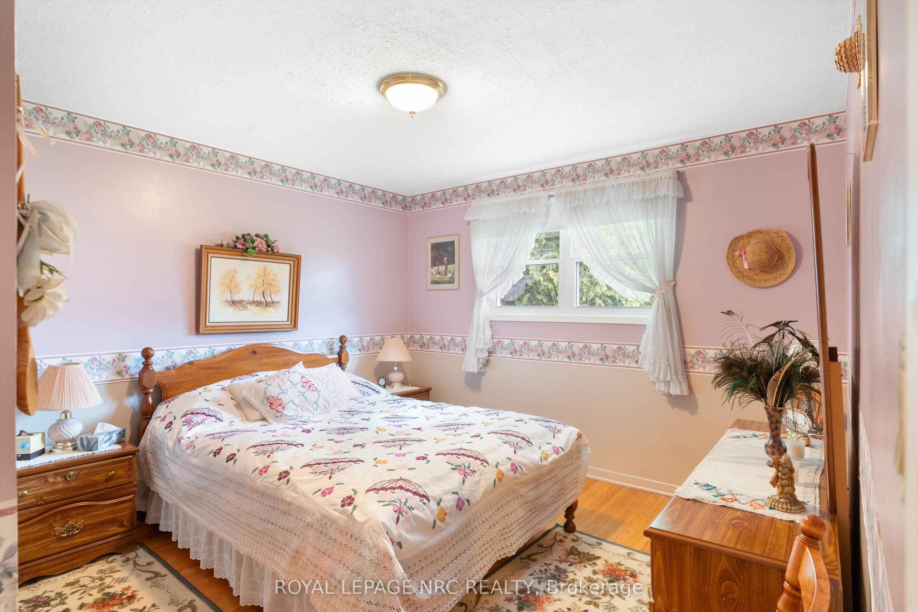 96 Lakeshore Road Property Photo 16