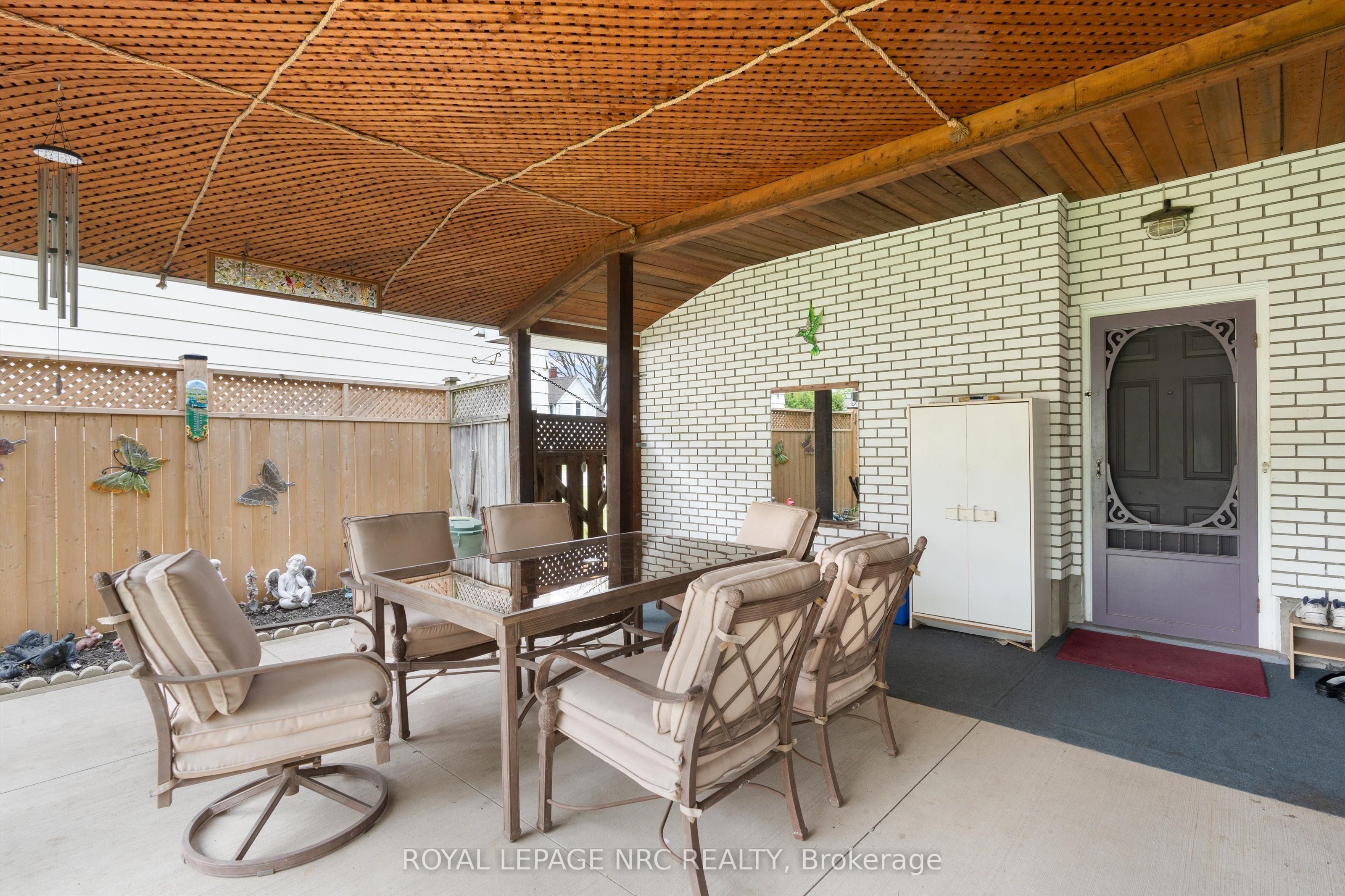 96 Lakeshore Road Property Photo 29