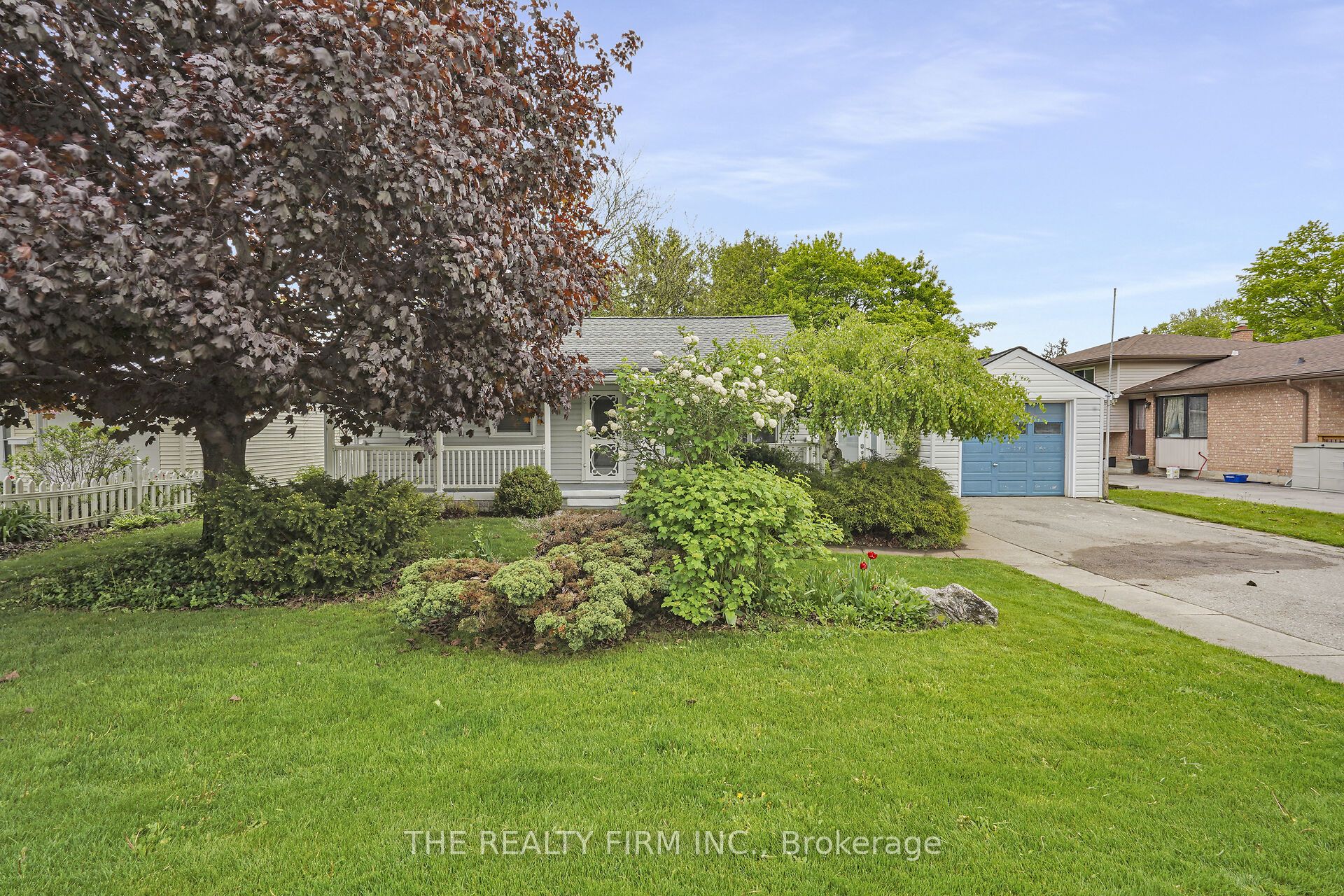 128 Queen St Property Photo 1