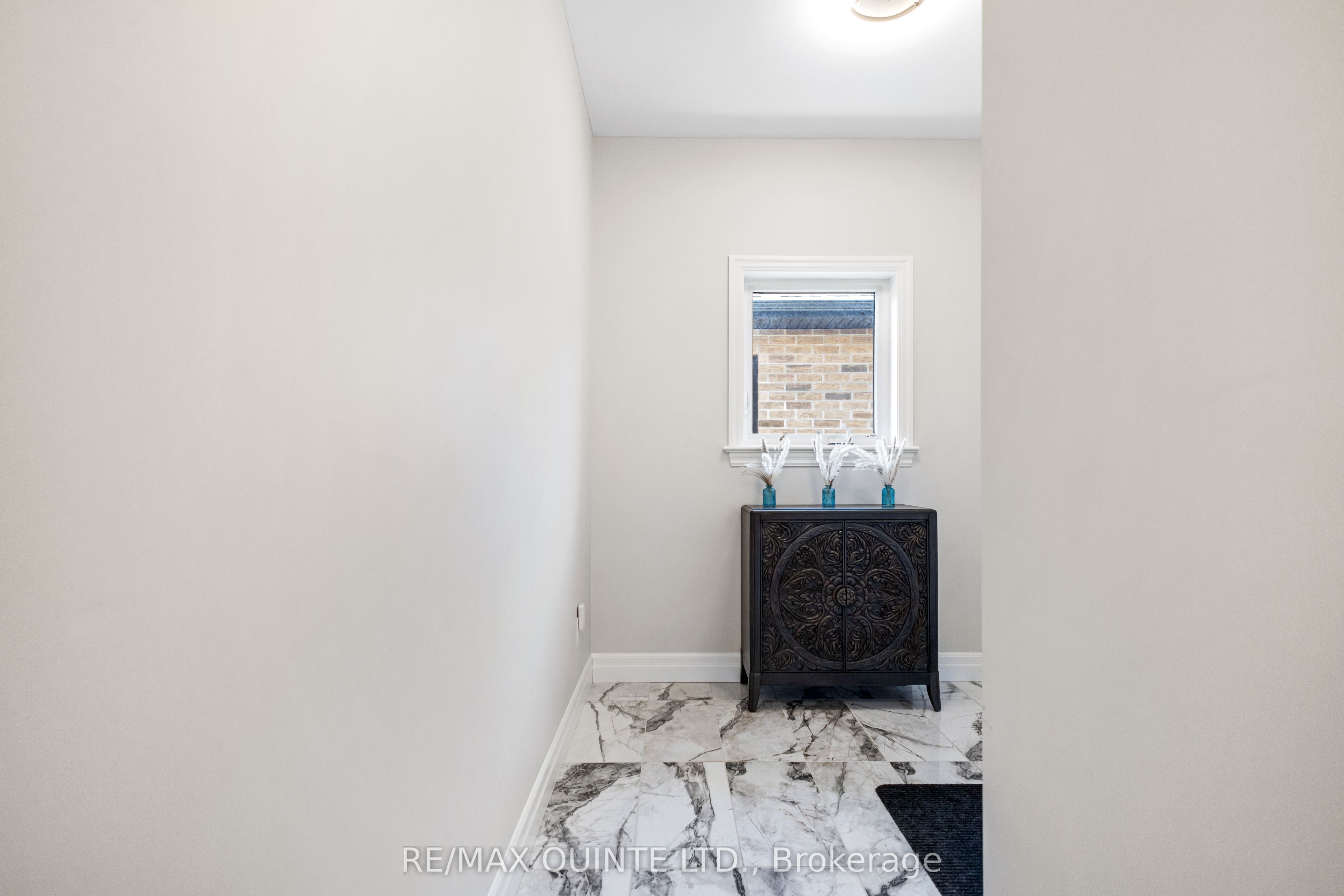 186 Cherrywood Parkway Property Photo 15
