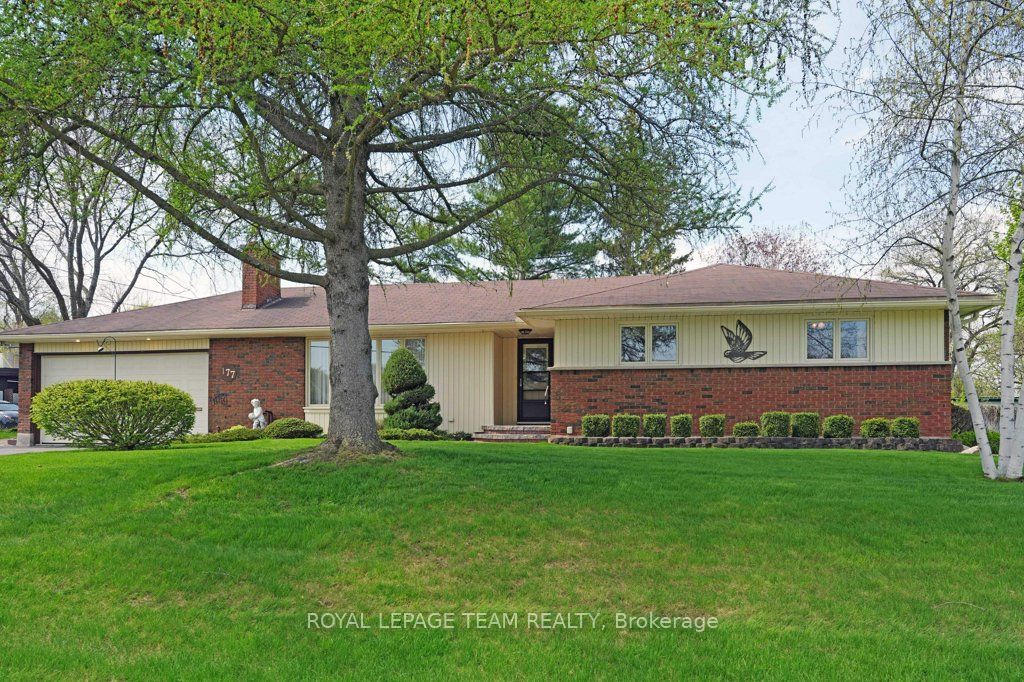 177 Stevenson Crescent Property Photo