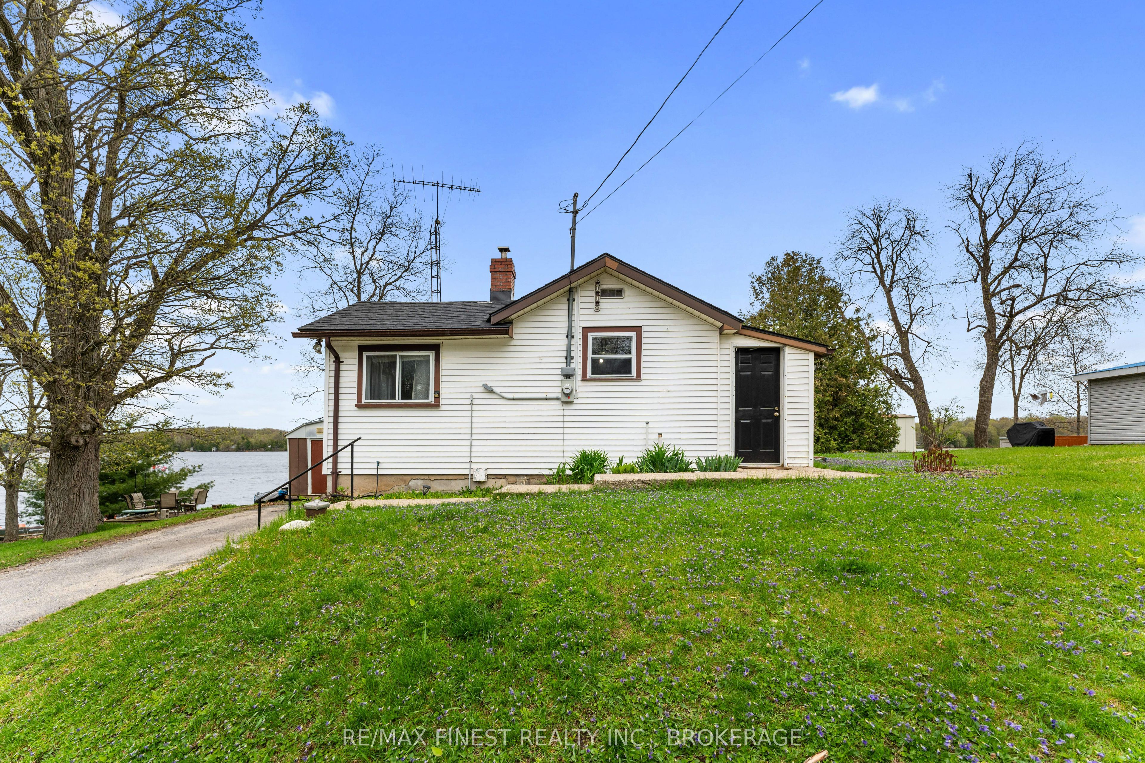 1022 Masonville Road Property Photo