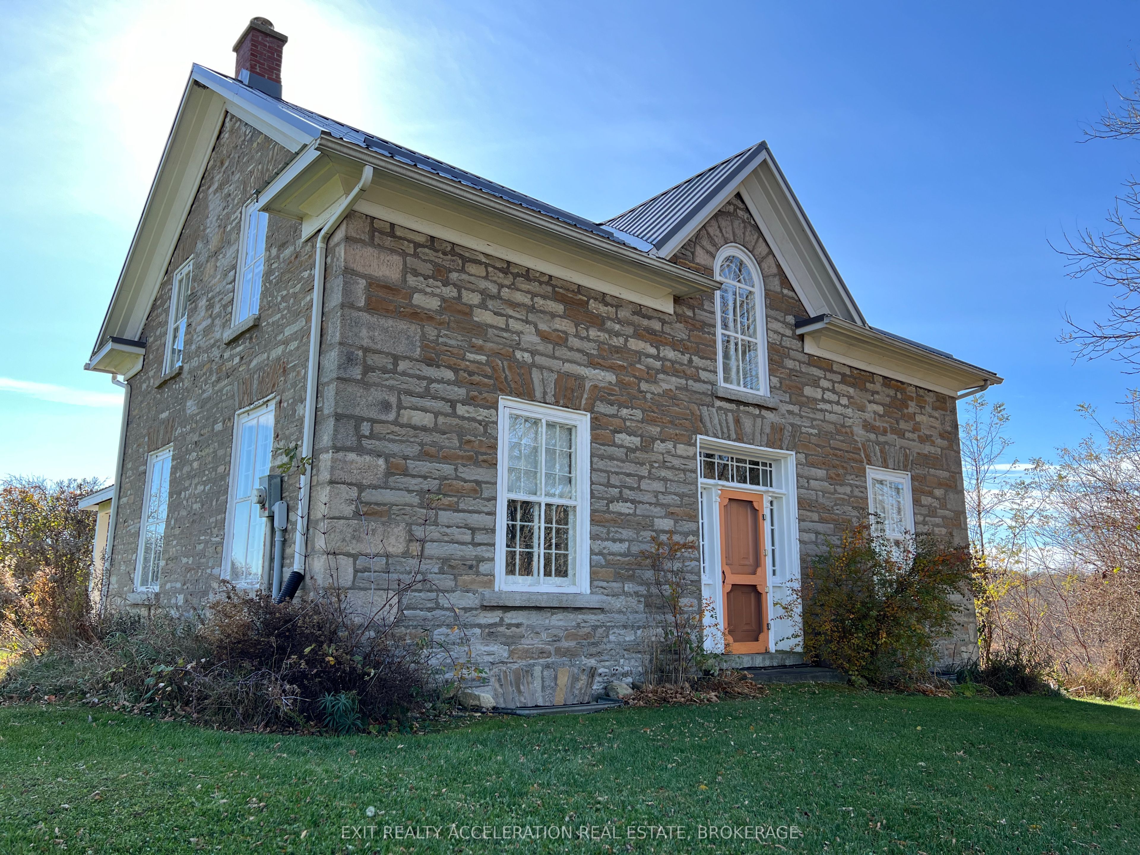 69 12th Concession Road