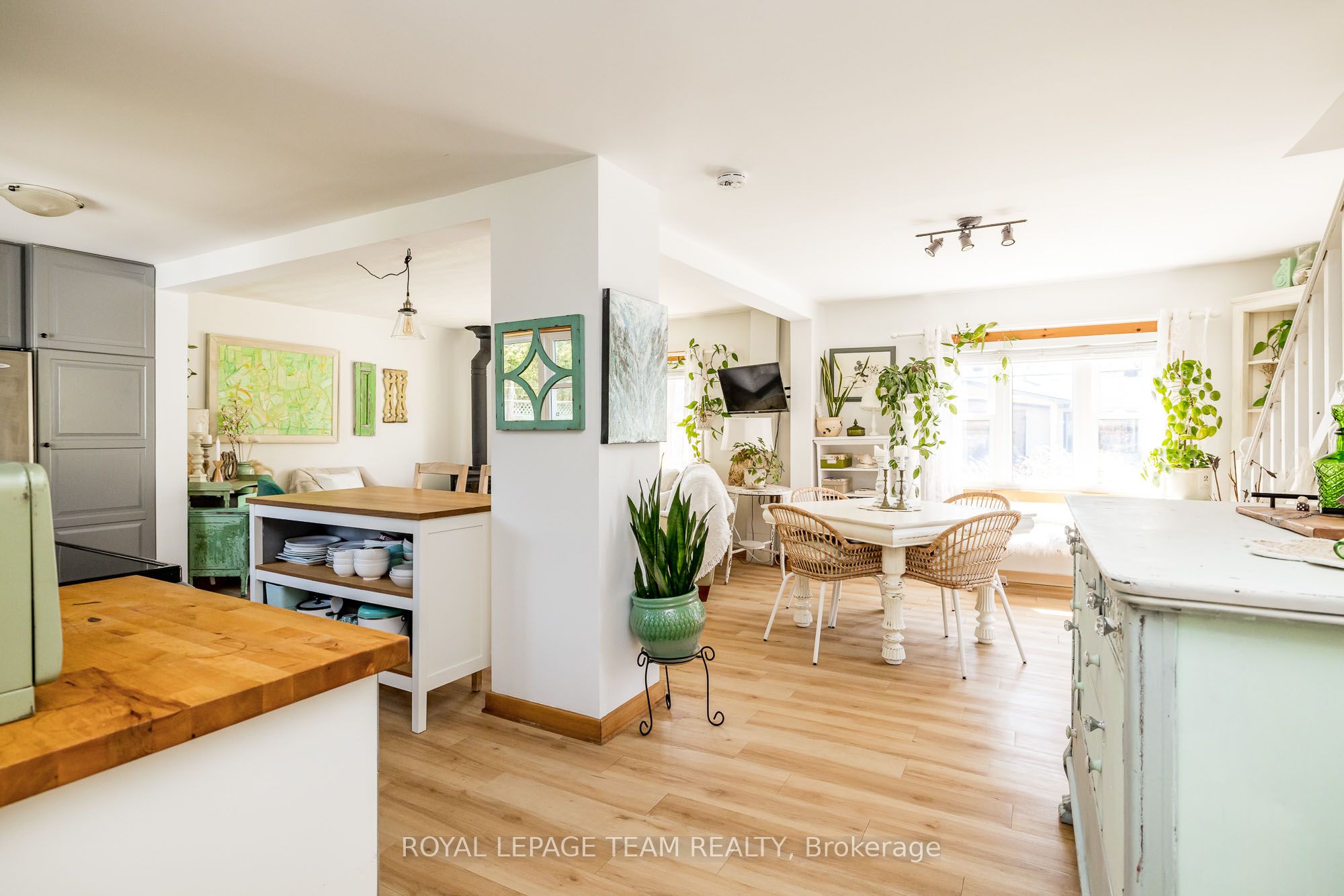 111 William Street Property Photo 6