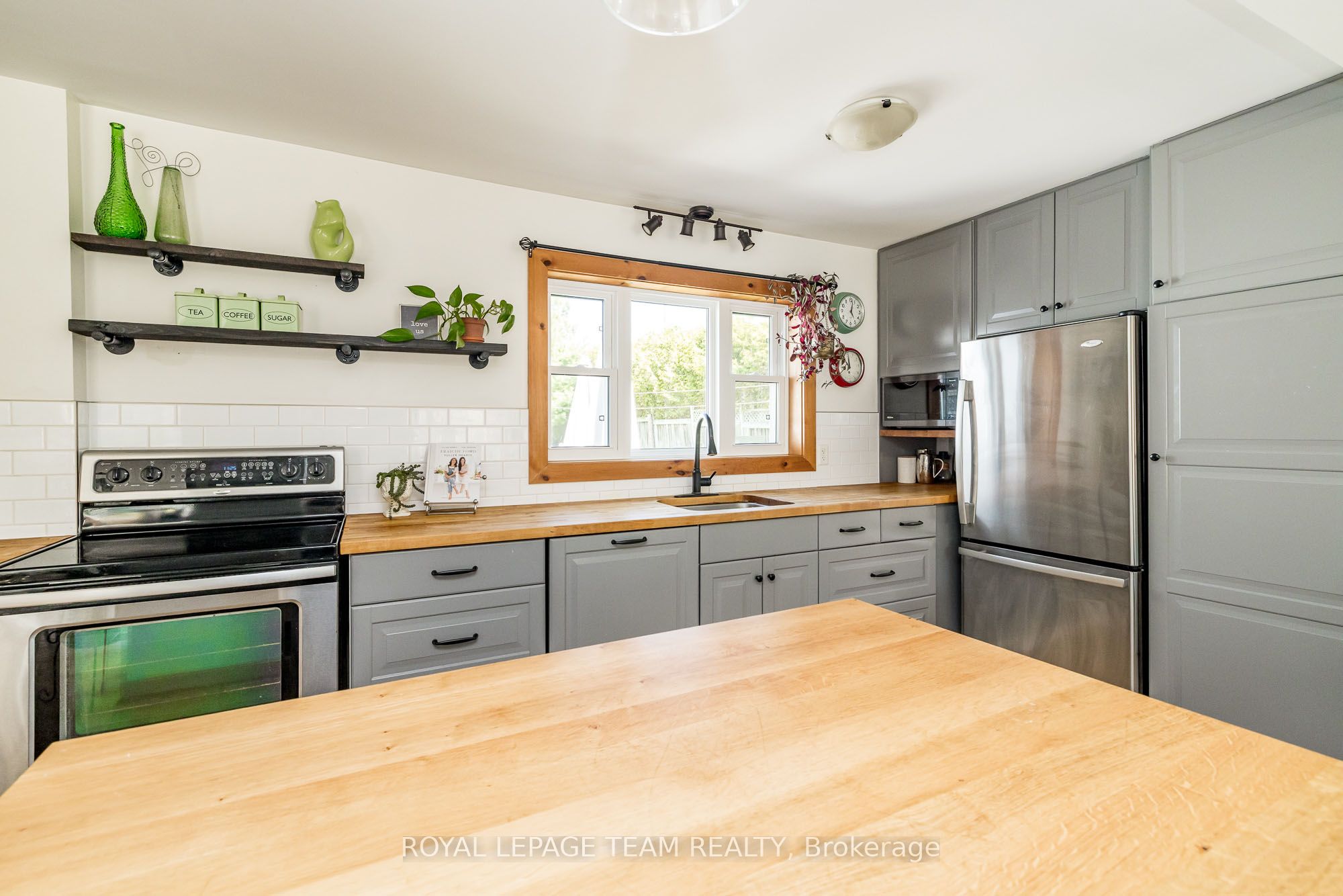 111 William Street Property Photo 14