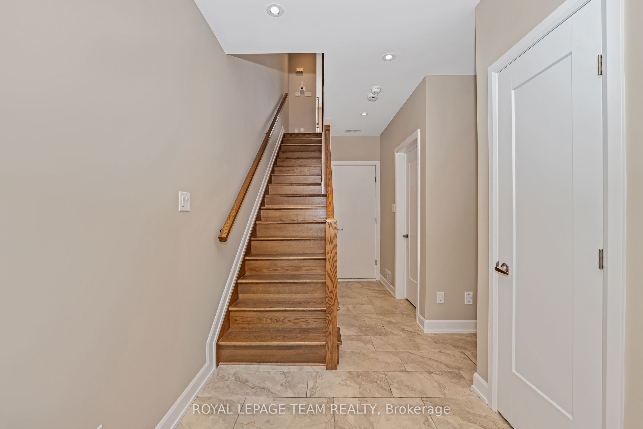 206 Jeremiah Kealey Street Property Photo 8
