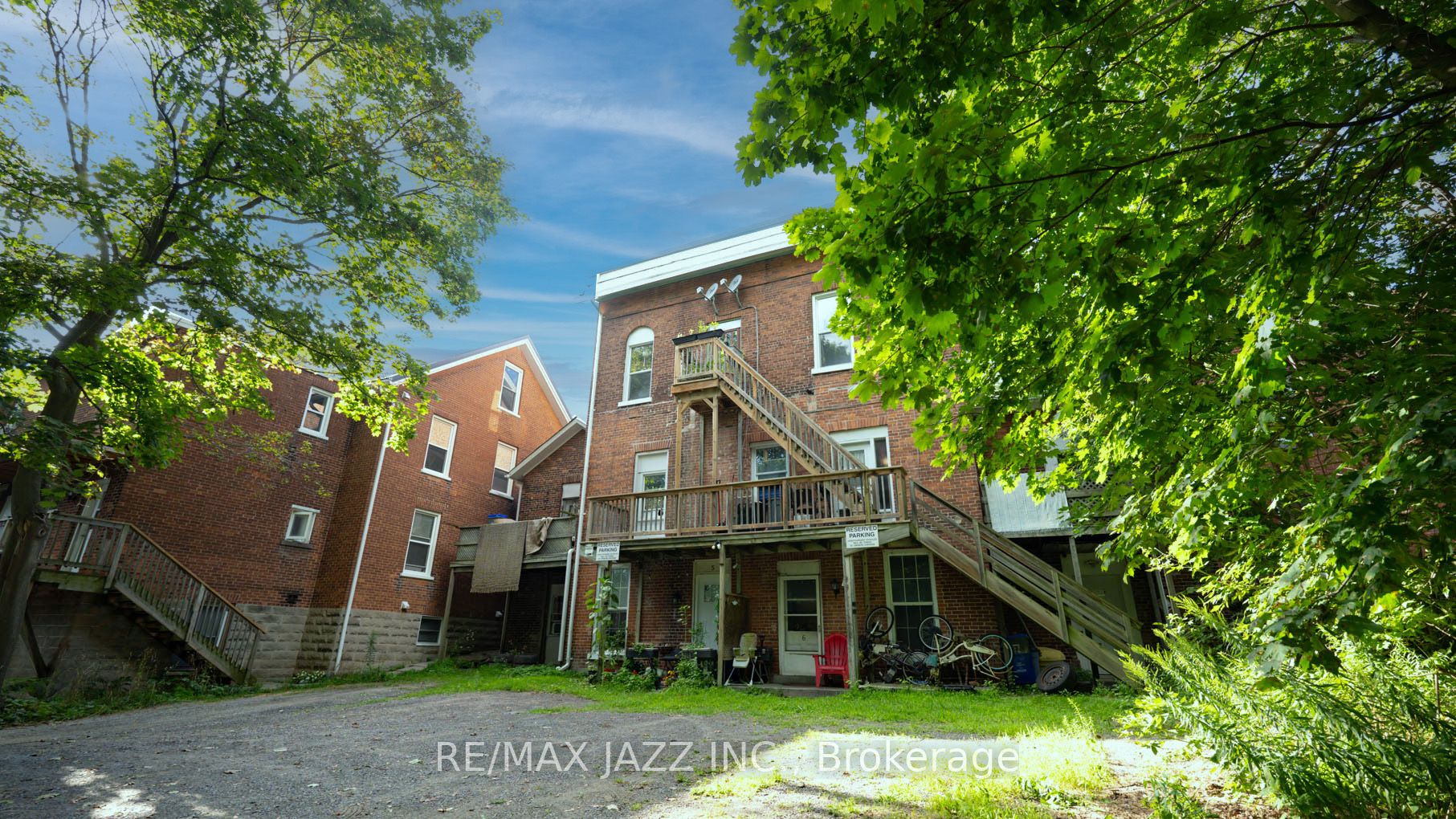 195-197 Walton Street Property Photo 9