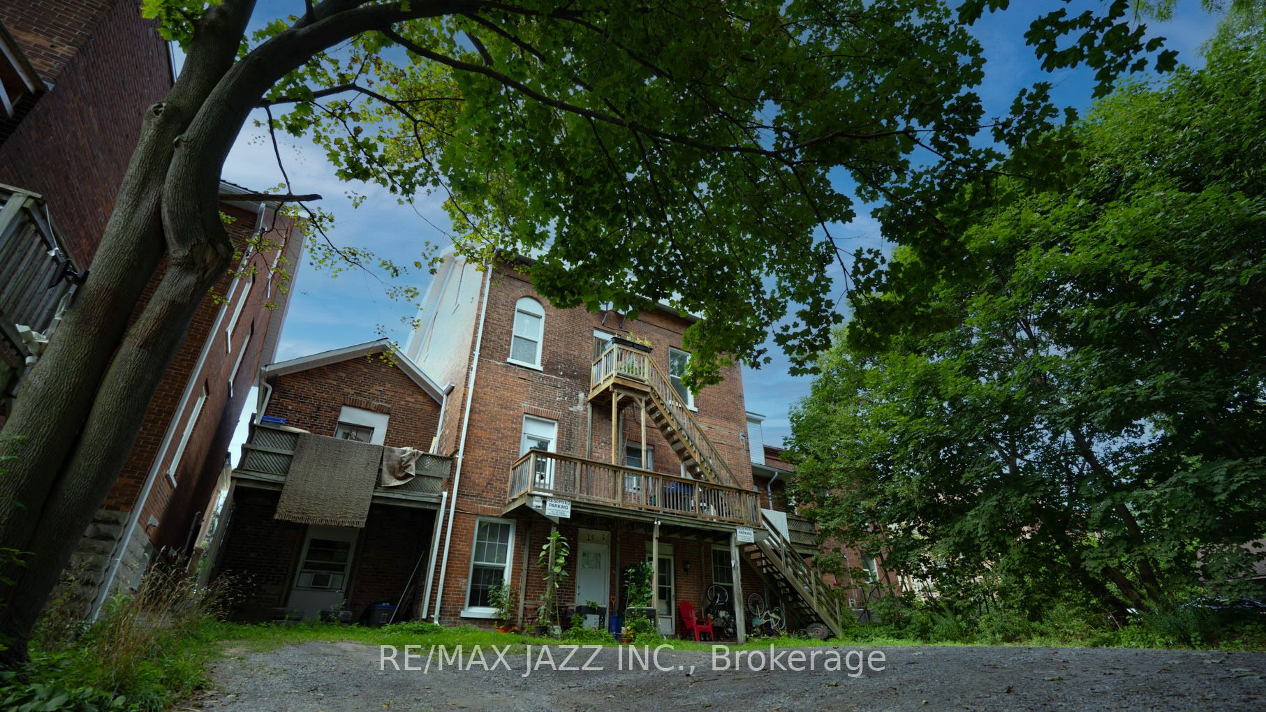 195-197 Walton Street Property Photo 11