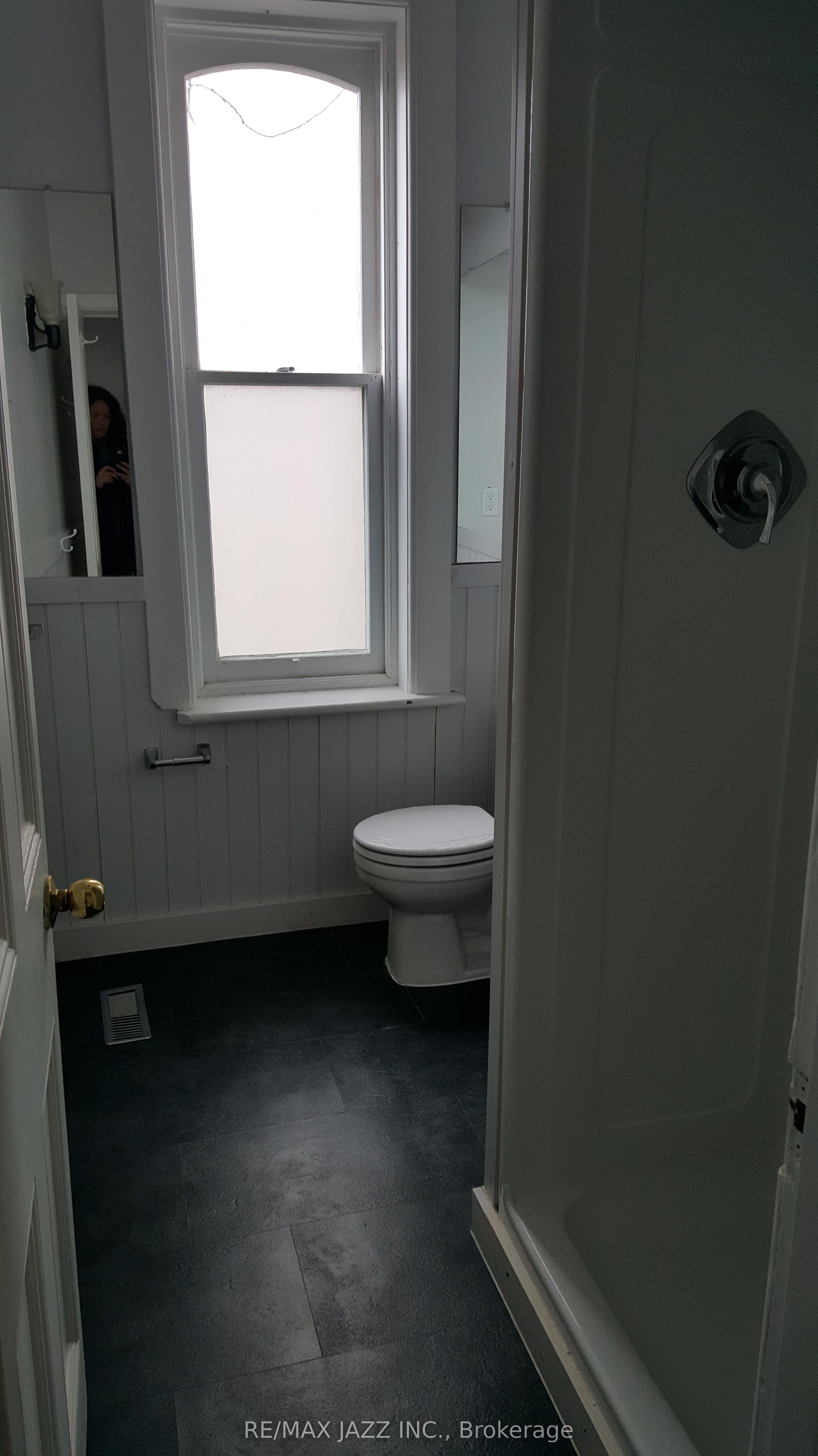29 King Street Property Photo 13