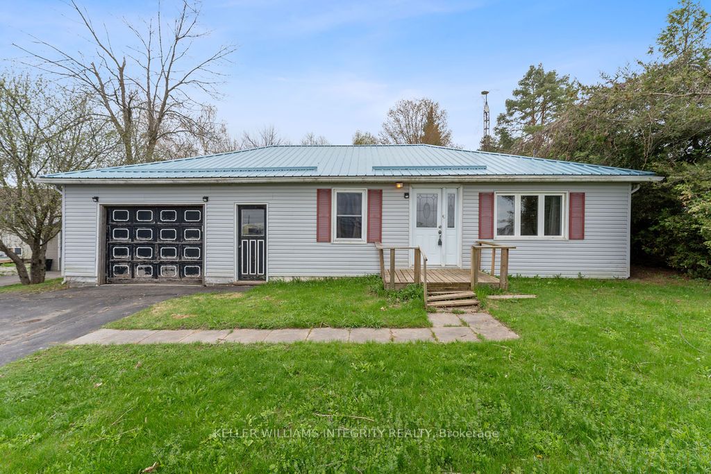 2798 Beach Road Property Photo