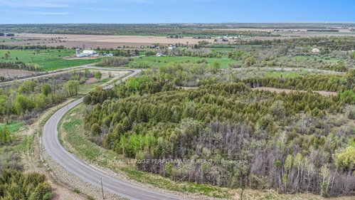 7 Mcdonell Crescent Property Photo 8