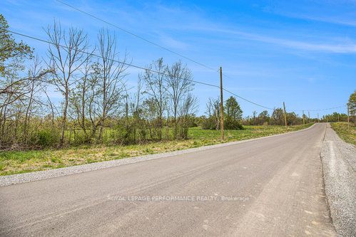 7 Mcdonell Crescent Property Photo 14