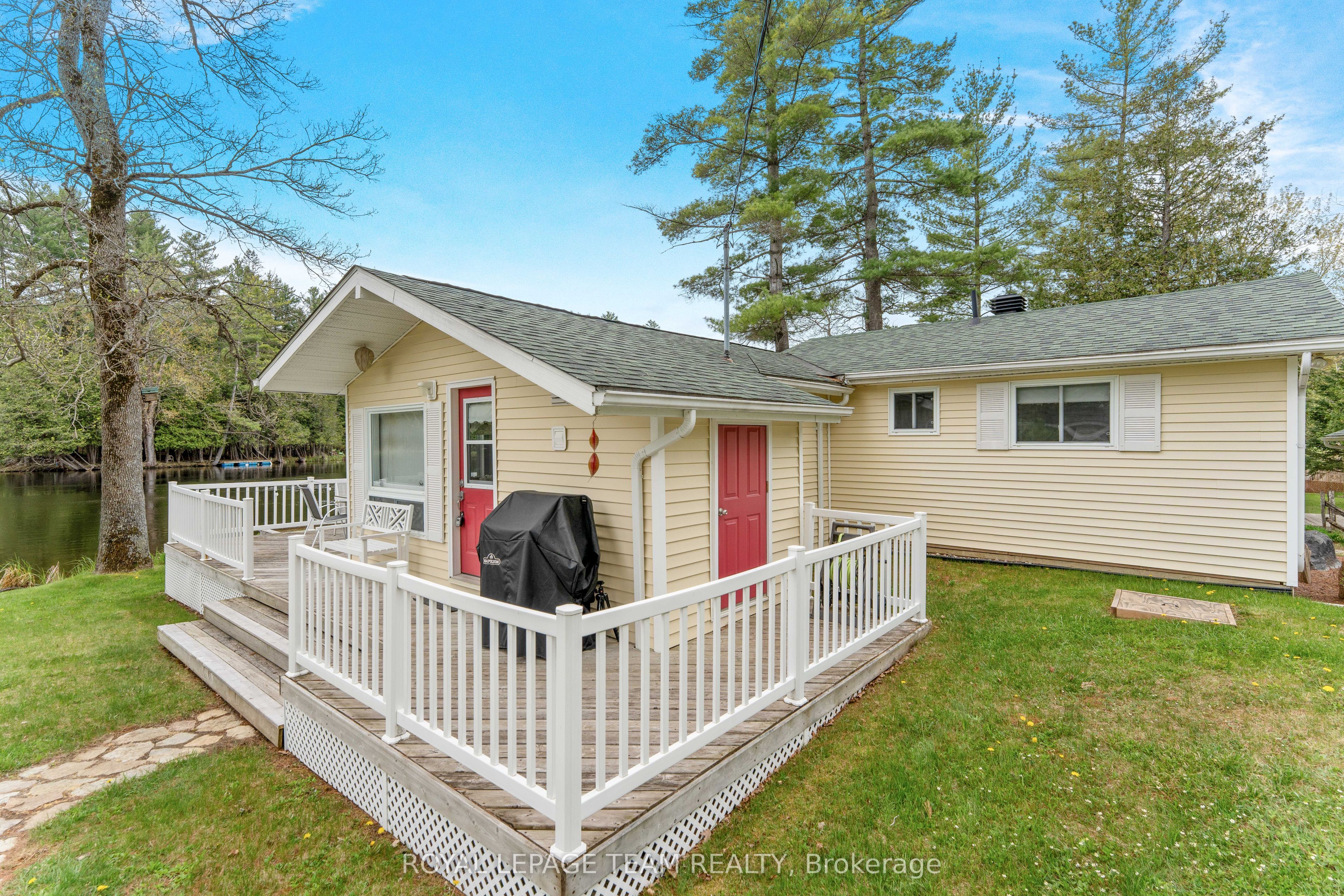 3957 Elphin-maberly Road Property Photo 6
