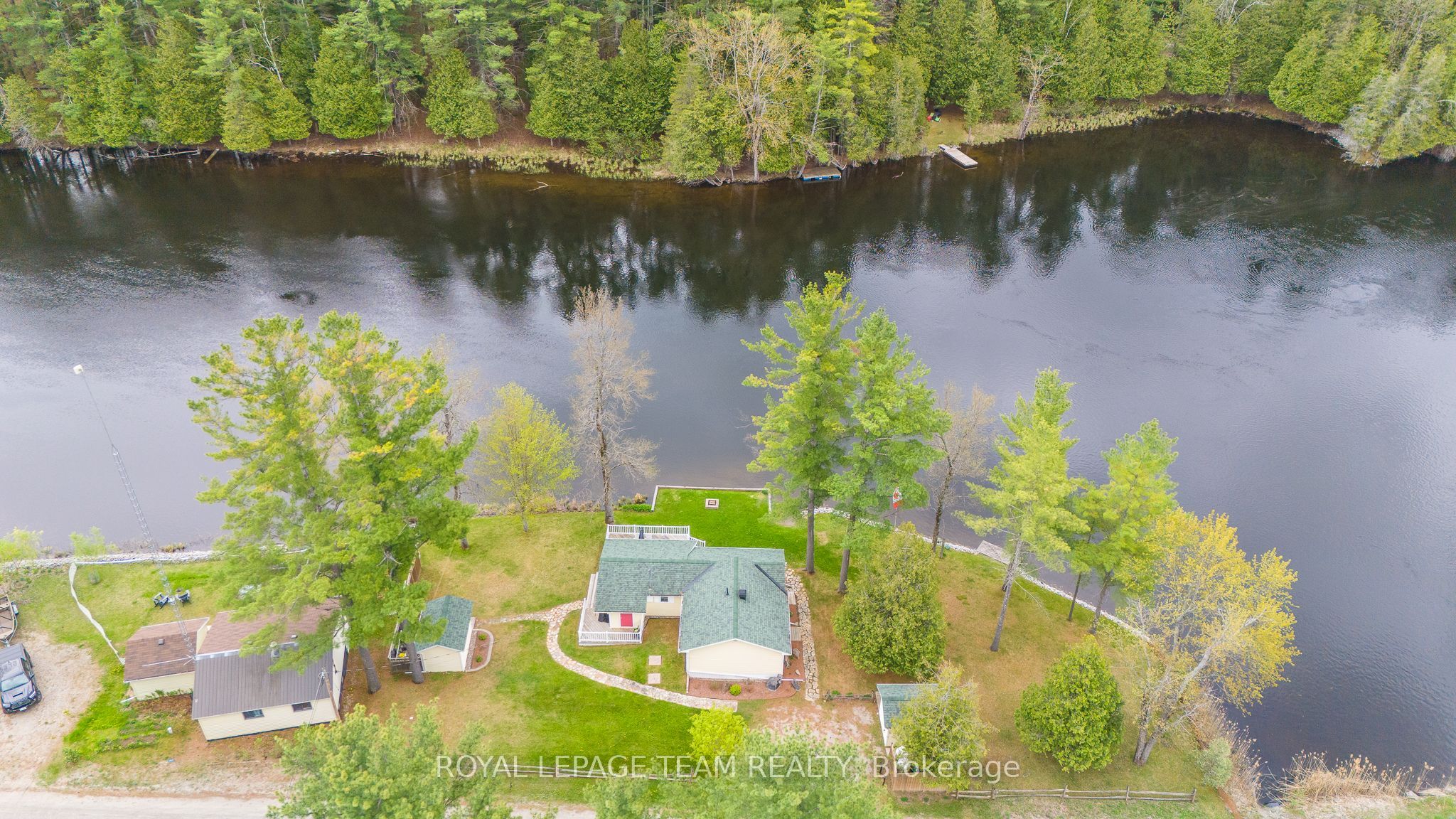 3957 Elphin-maberly Road Property Photo 7