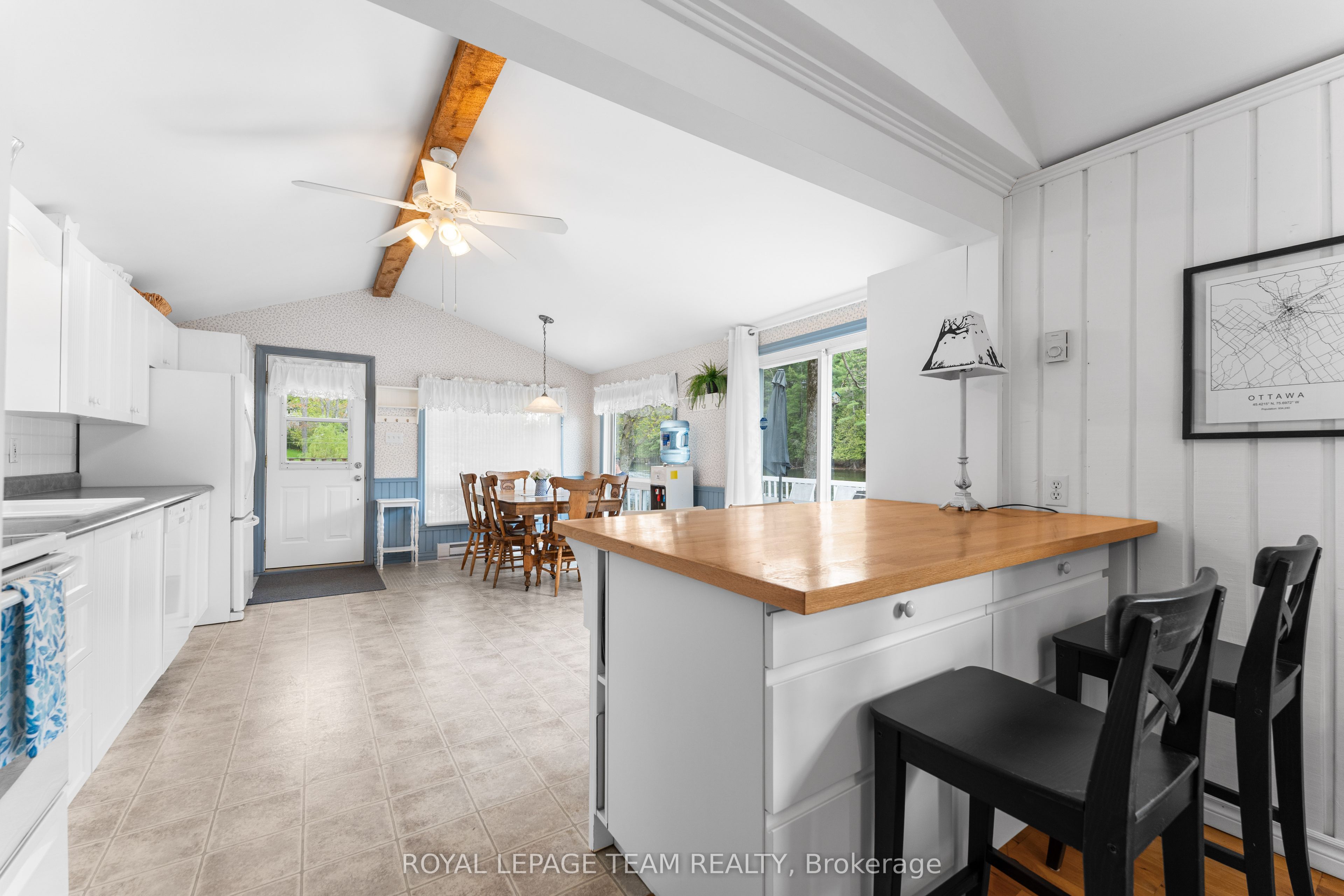 3957 Elphin-maberly Road Property Photo 22