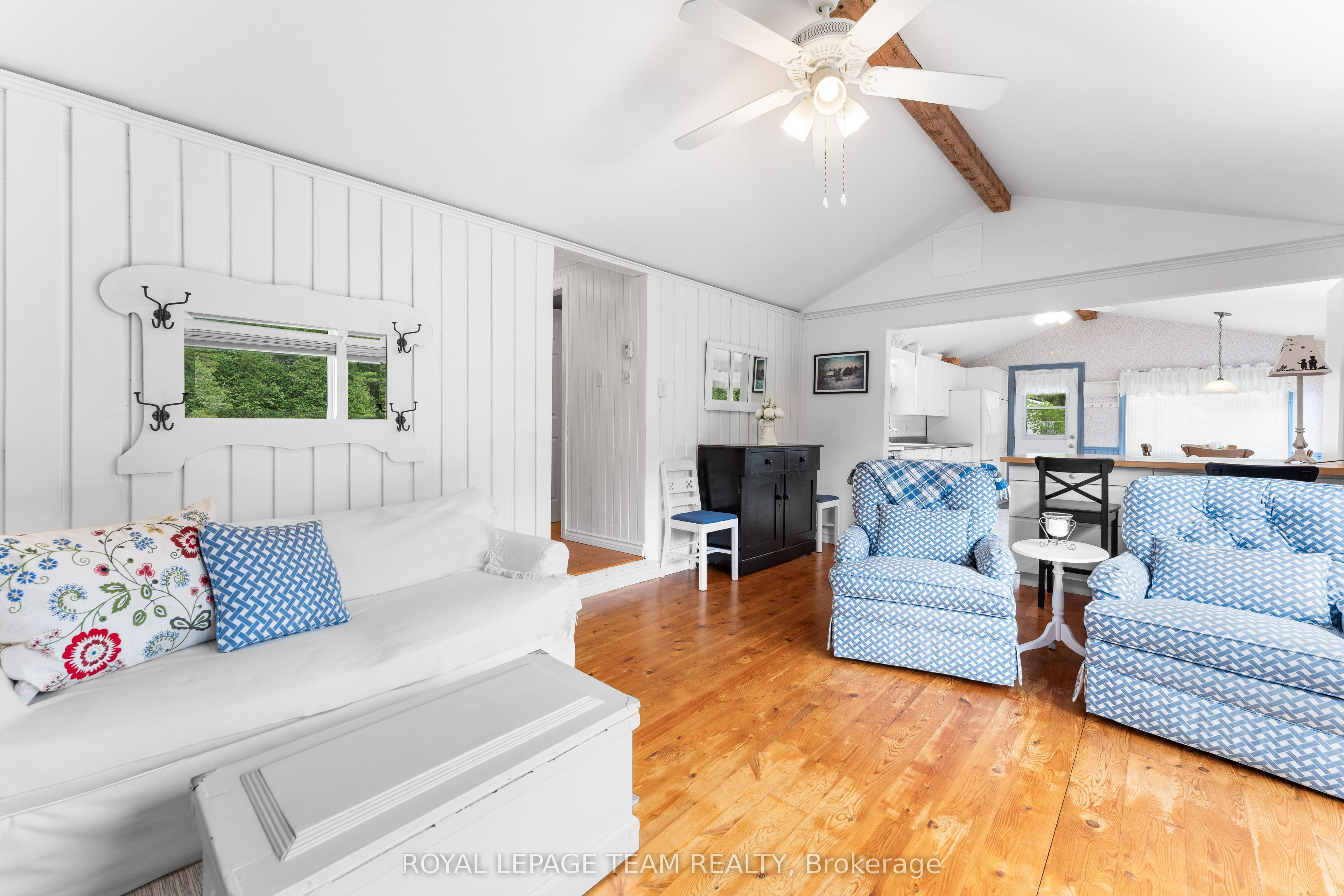 3957 Elphin-maberly Road Property Photo 24