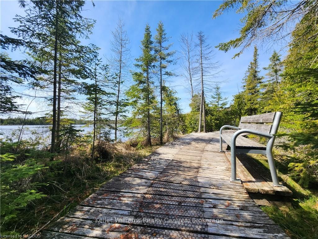 Lot 10 Trillium Crossing Property Photo 23