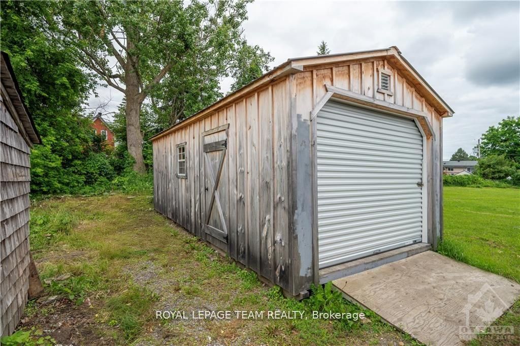 2858 Munster Side Road Property Photo 30