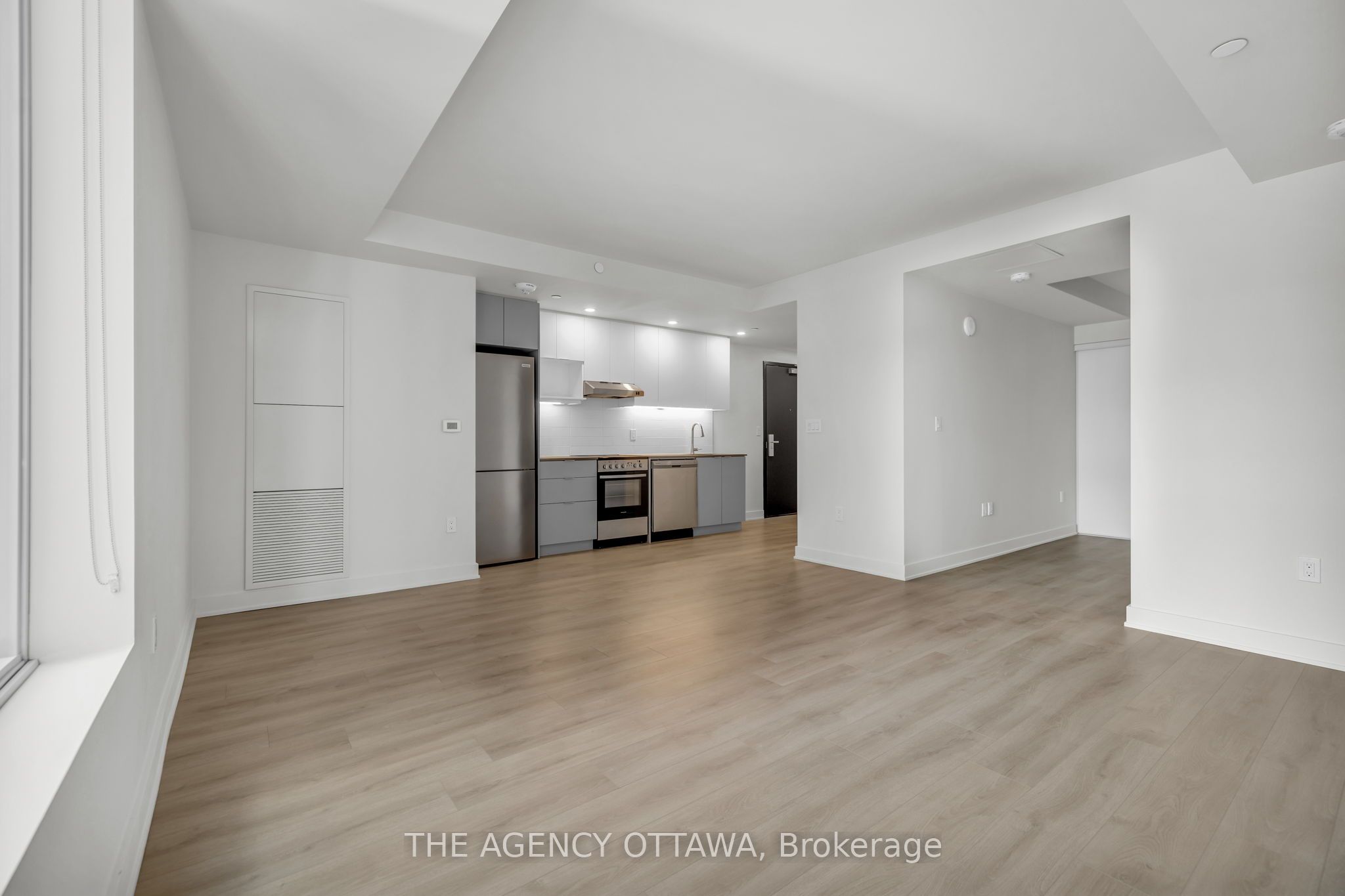 199 Rideau St Property Photo 6