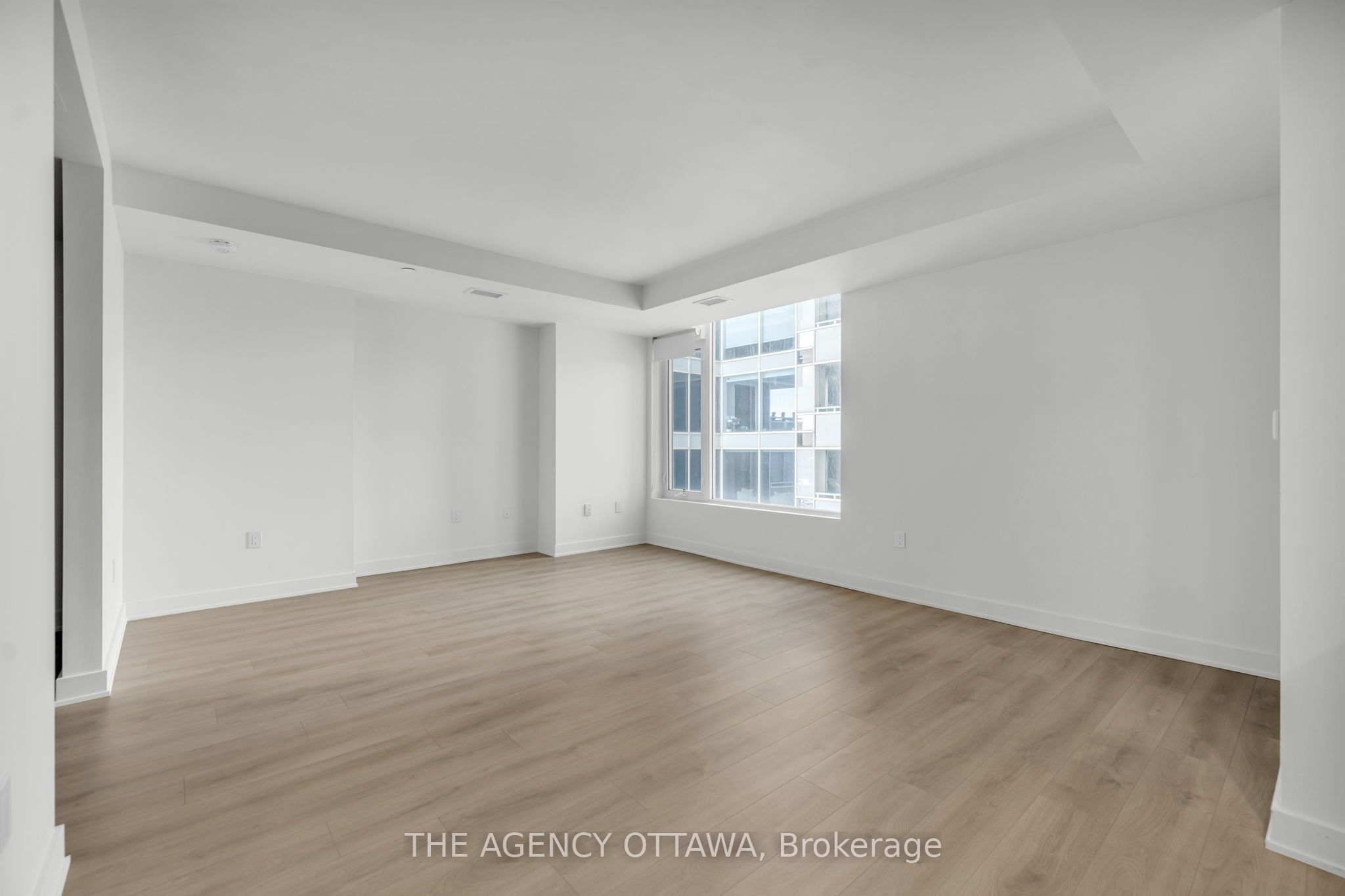 199 Rideau St Property Photo 8