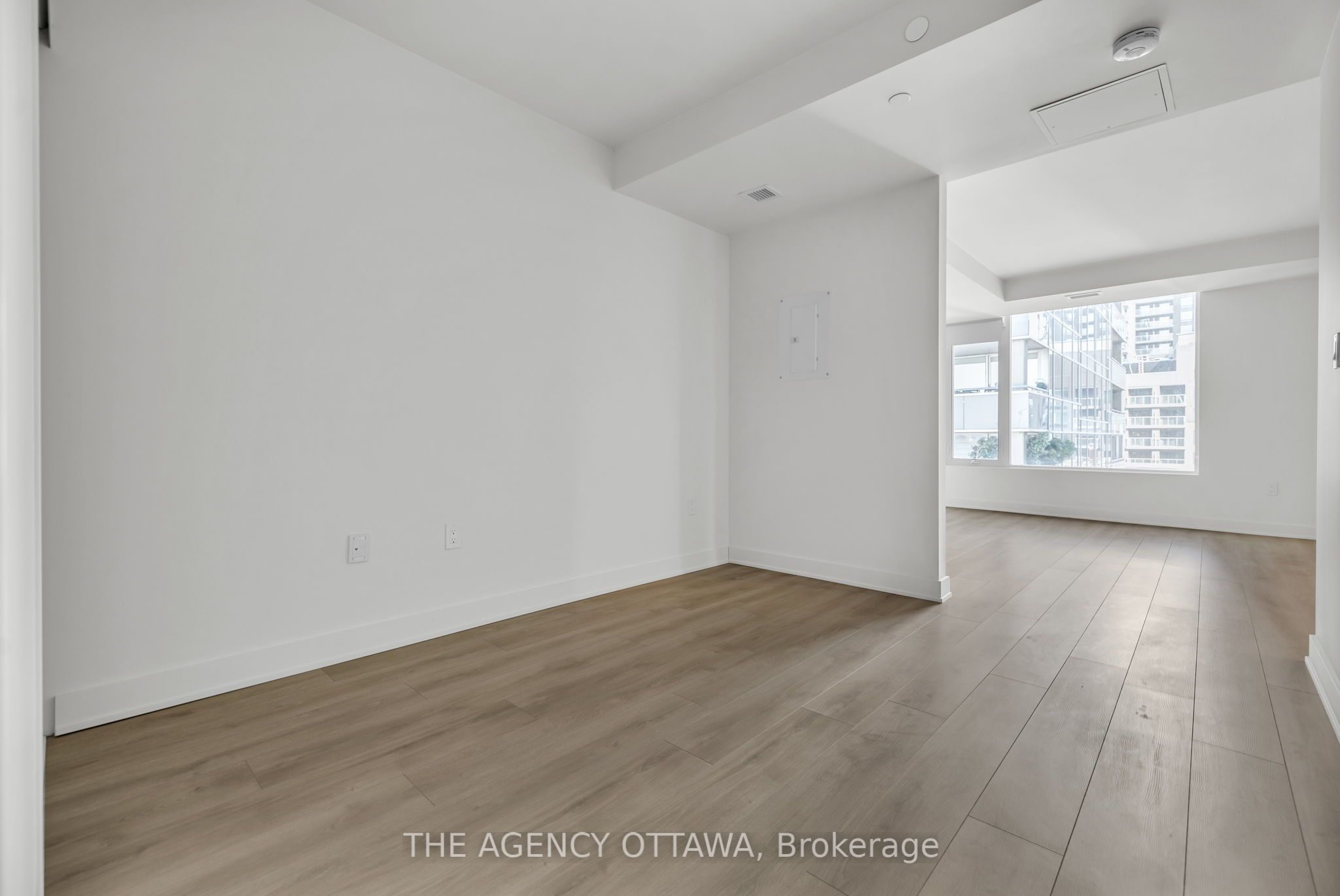 199 Rideau St Property Photo 11