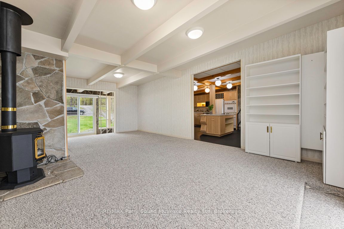 179 Manitou Drive Property Photo 8