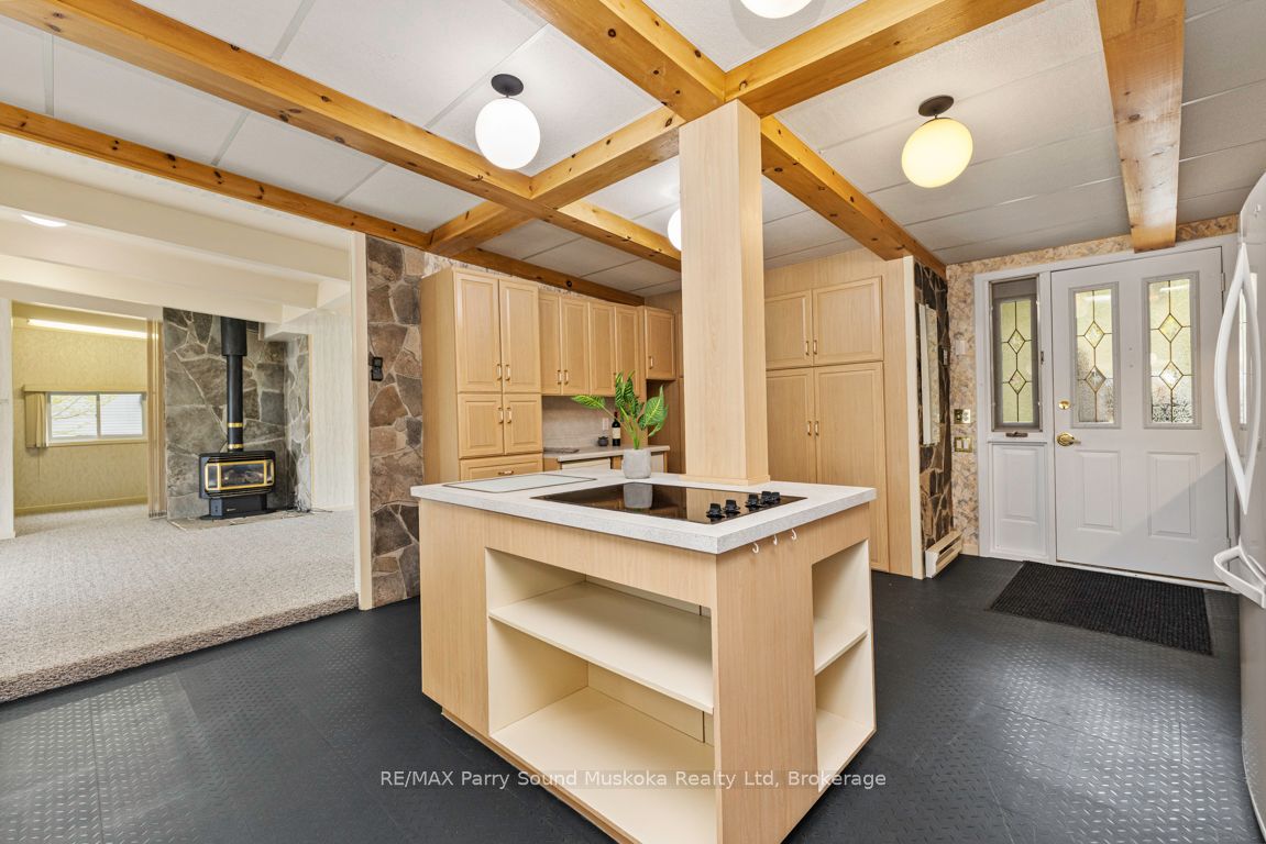 179 Manitou Drive Property Photo 10