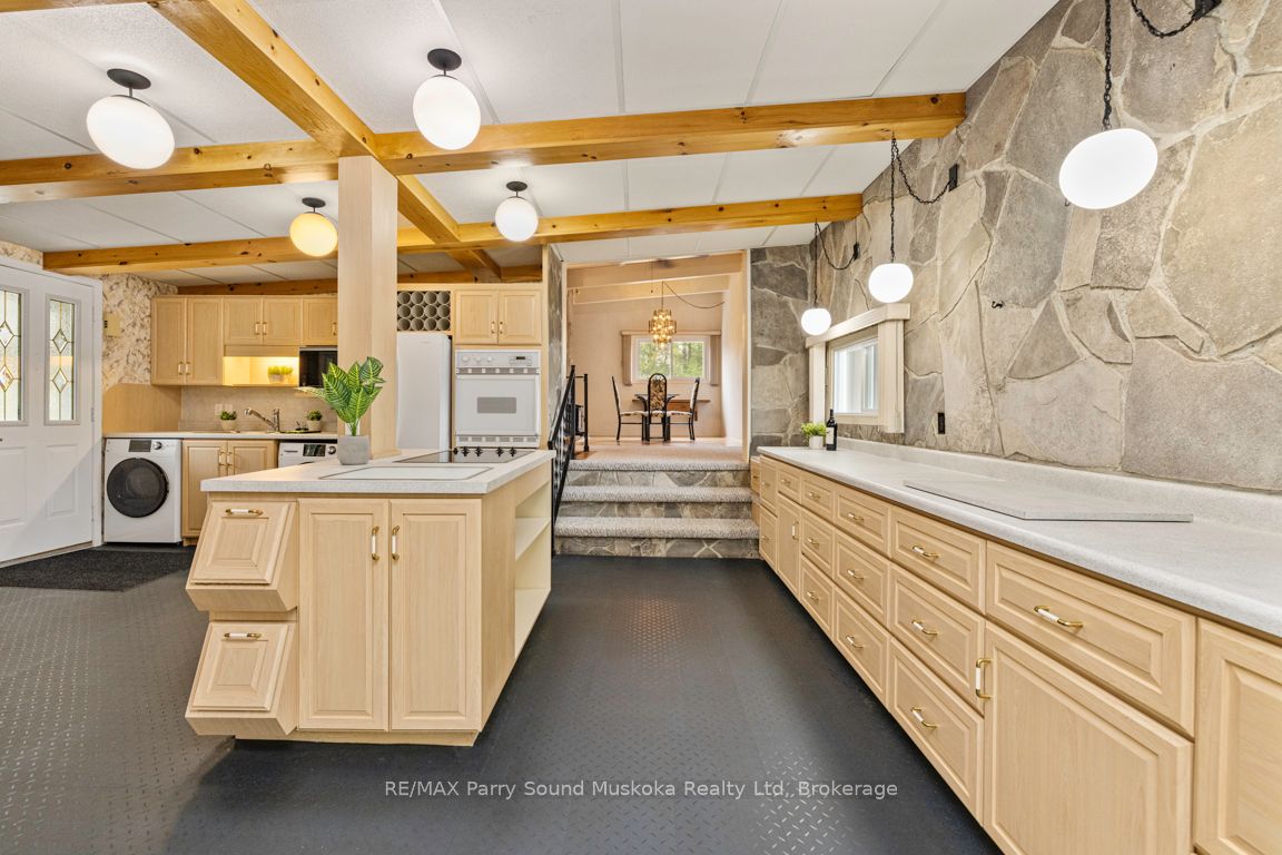 179 Manitou Drive Property Photo 11