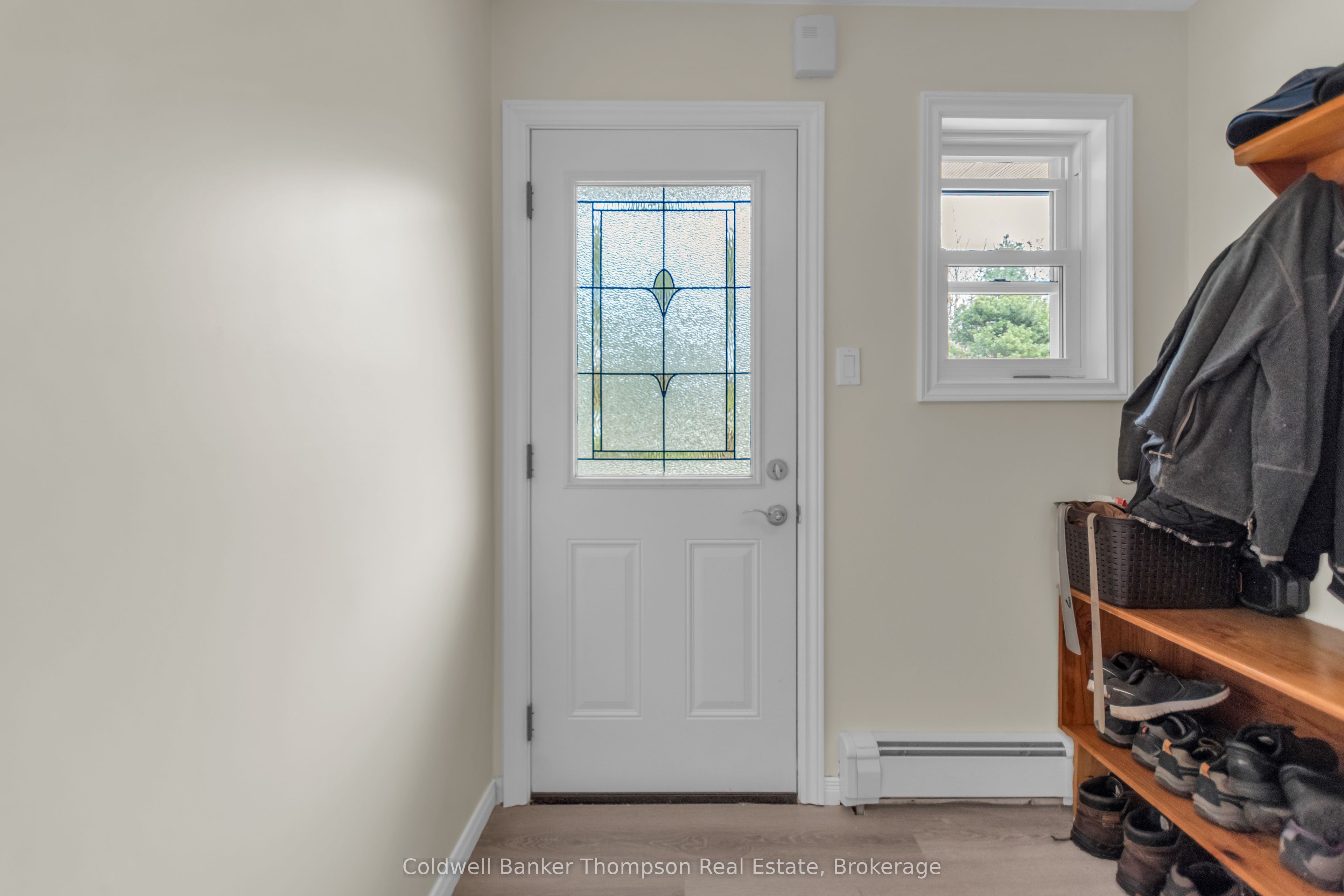 1459 Ravenscliffe Road Property Photo 4