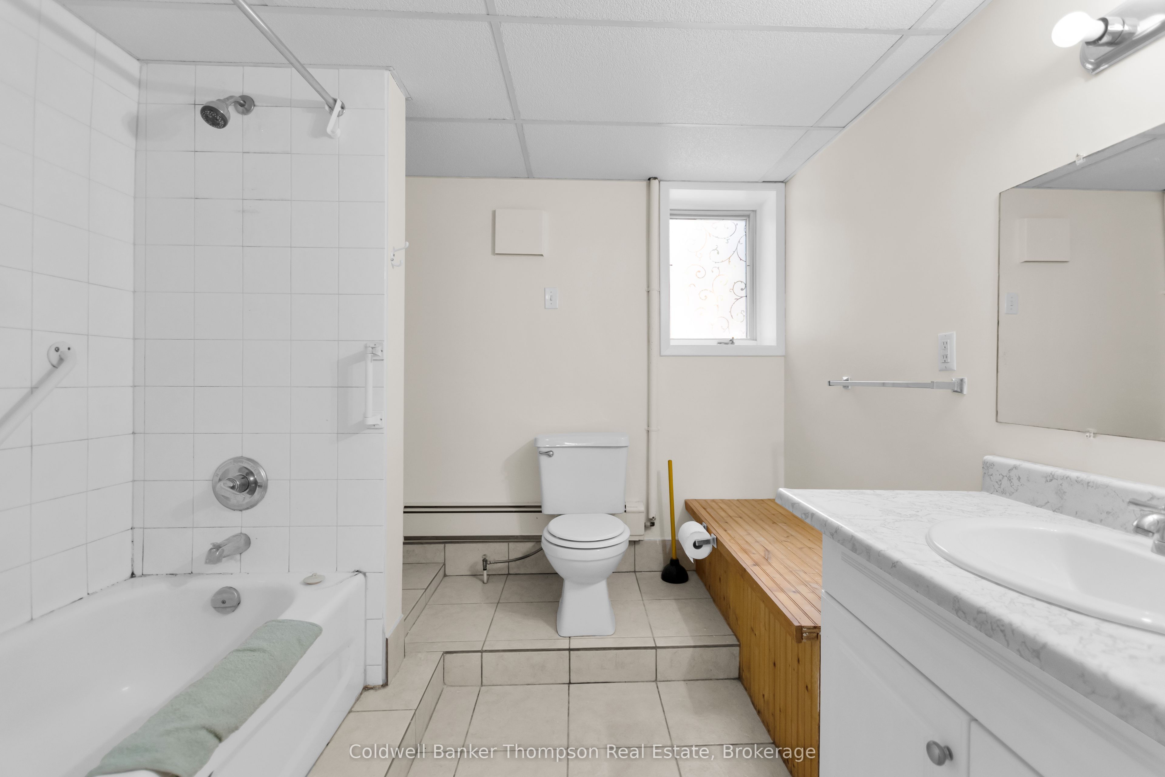 1459 Ravenscliffe Road Property Photo 36