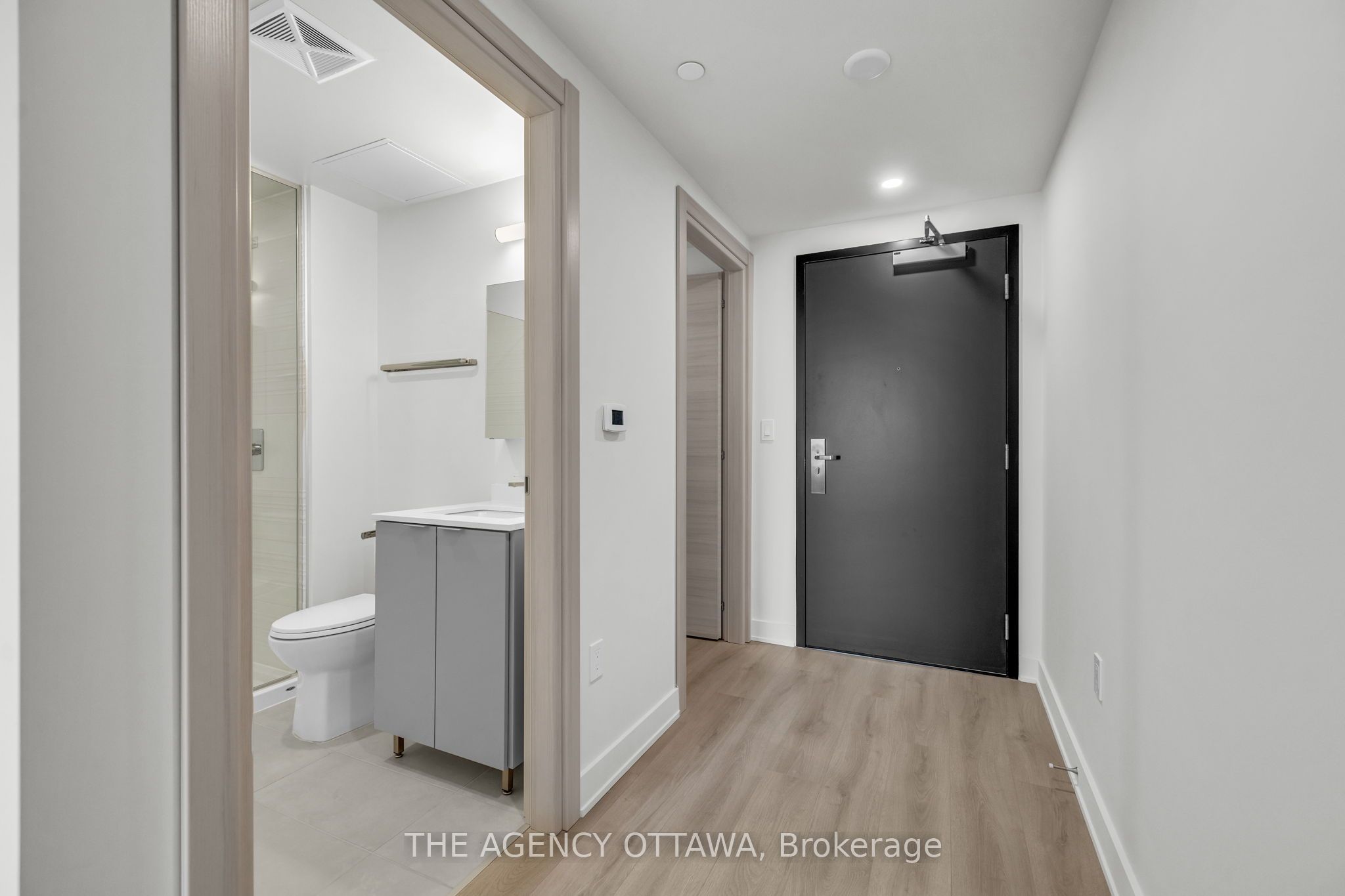 #2001 - 199 Rideau Street Property Photo 11