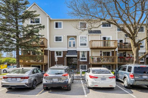 300 Fenerty Court 4 Property Photo 1