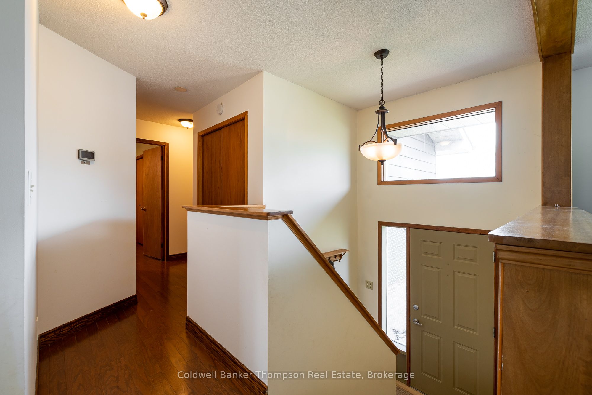 20 Southdale Drive Property Photo 4