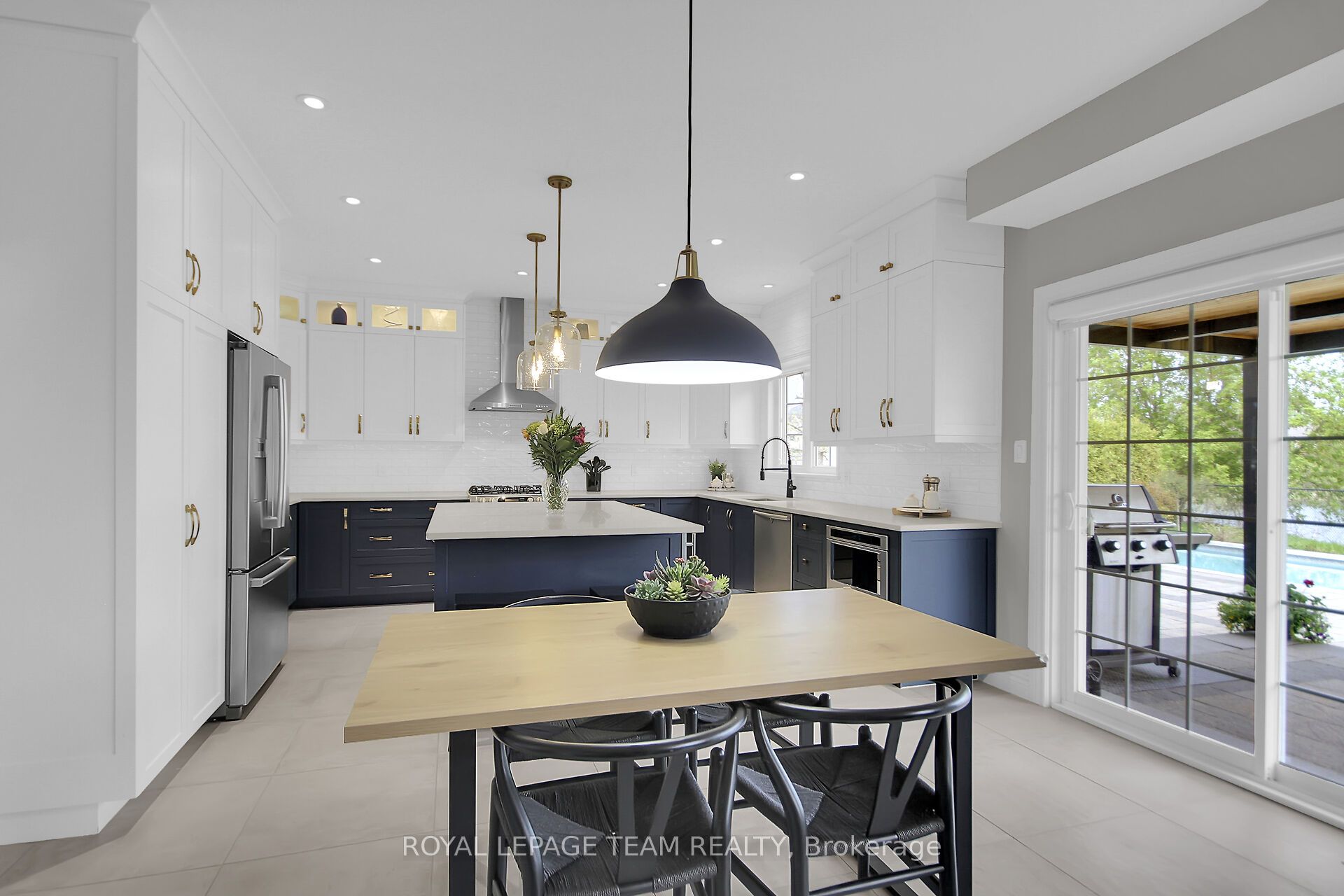 441 Blackleaf Drive Property Photo 13