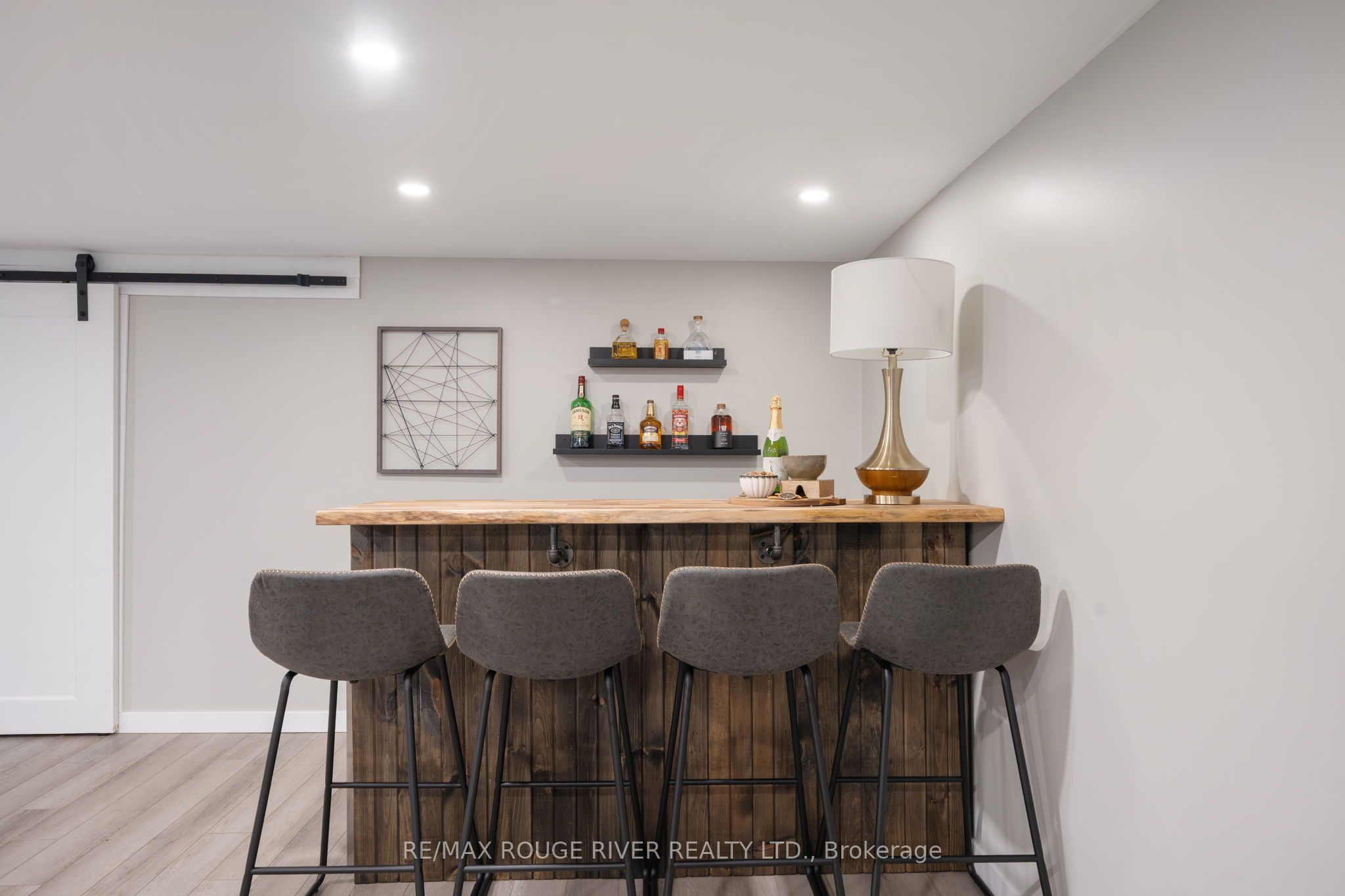 566 Cottingham Road Property Photo 28