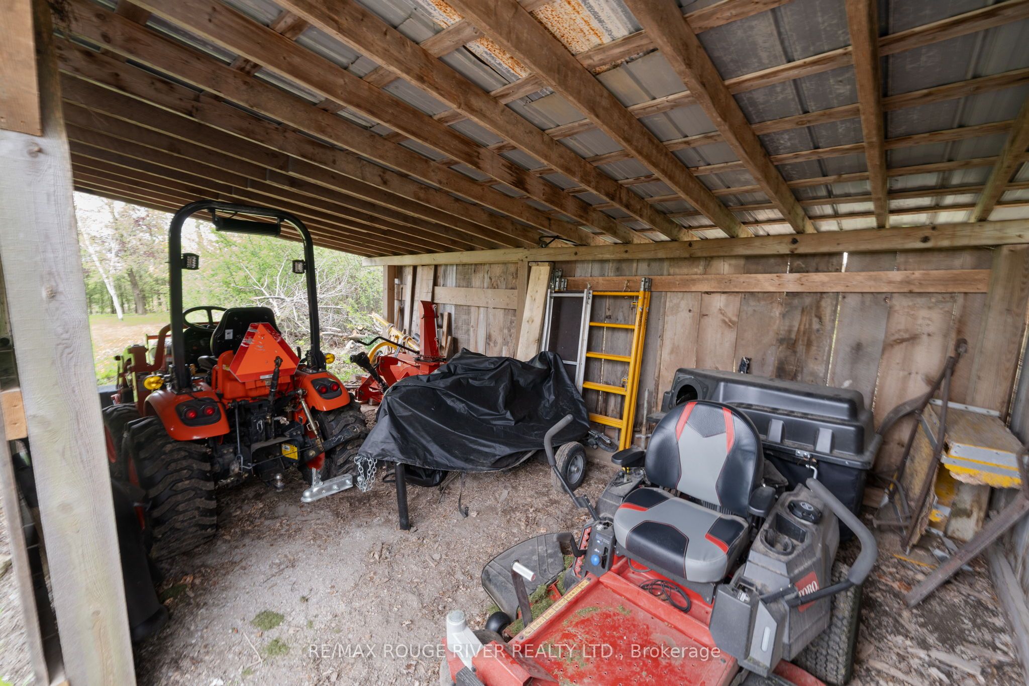 566 Cottingham Road Property Photo 39