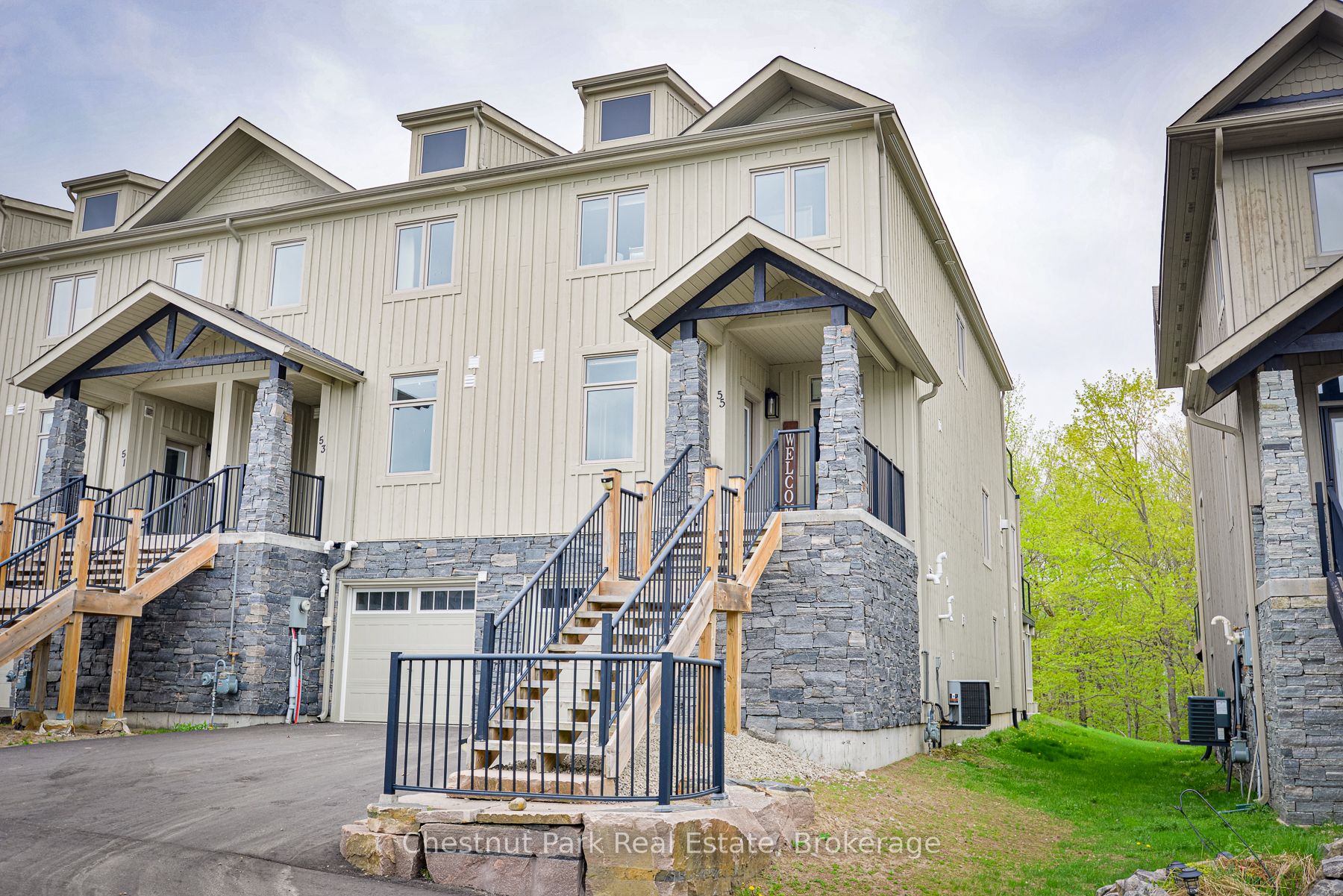 55 Rockmount Crescent Property Photo