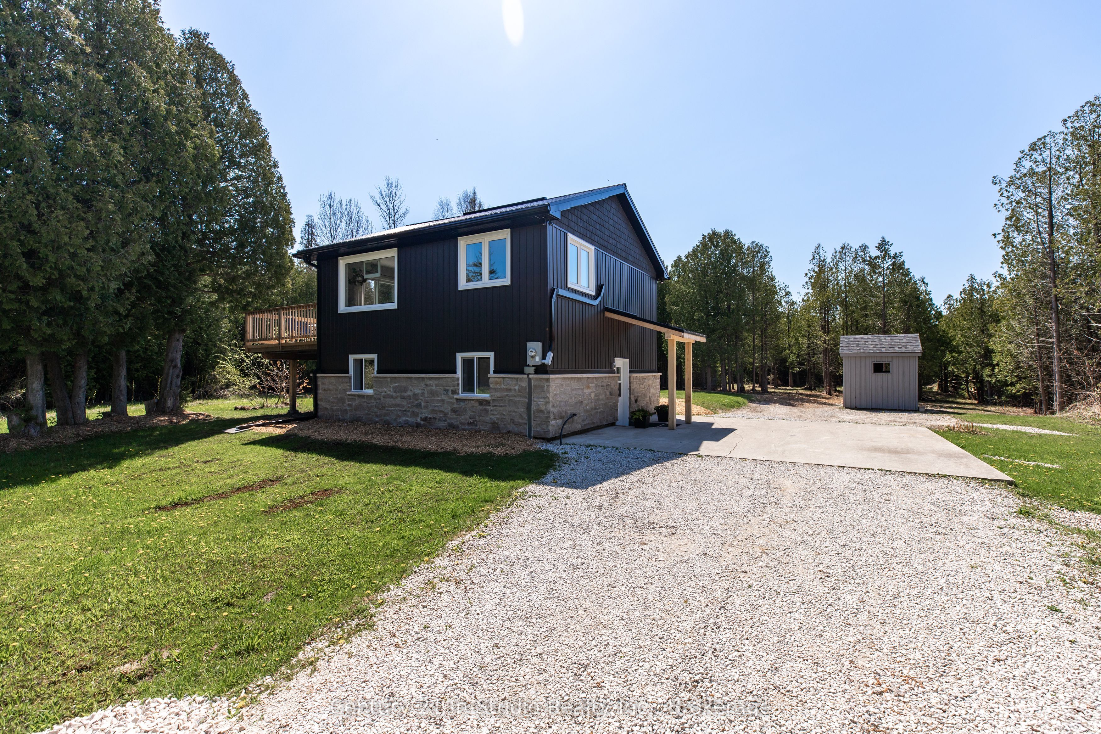 174 Oliphant Way Property Photo 1
