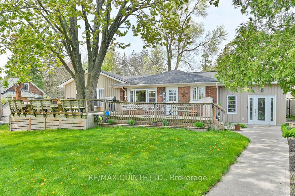 12 Fourth Avenue Property Photo 1