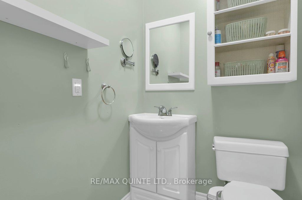 12 Fourth Avenue Property Photo 25
