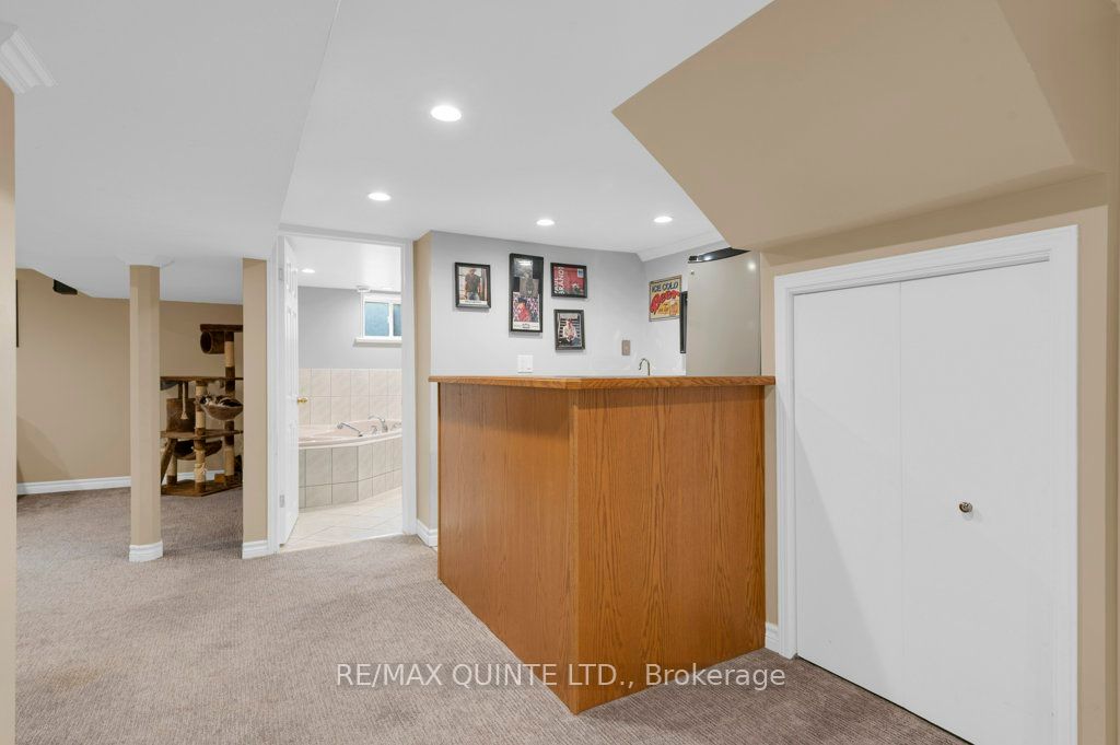 12 Fourth Avenue Property Photo 30