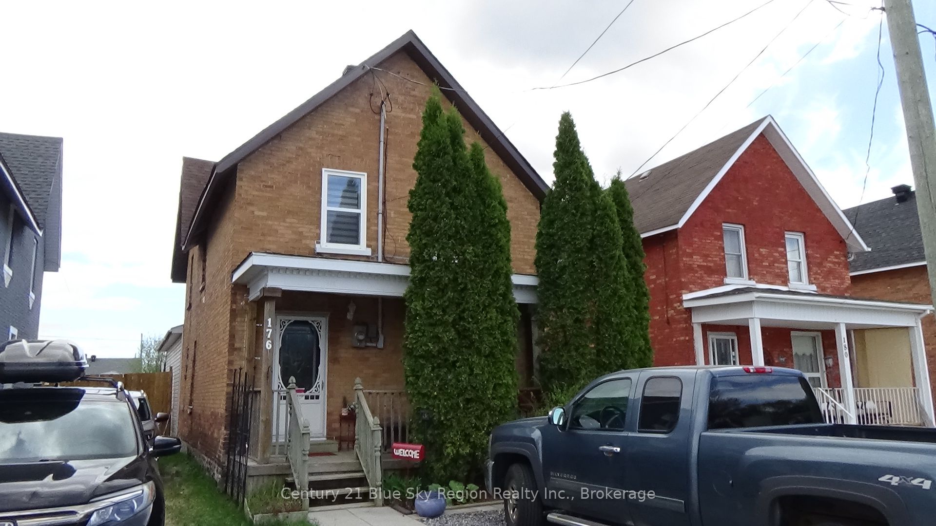 176 Church Street Property Photo