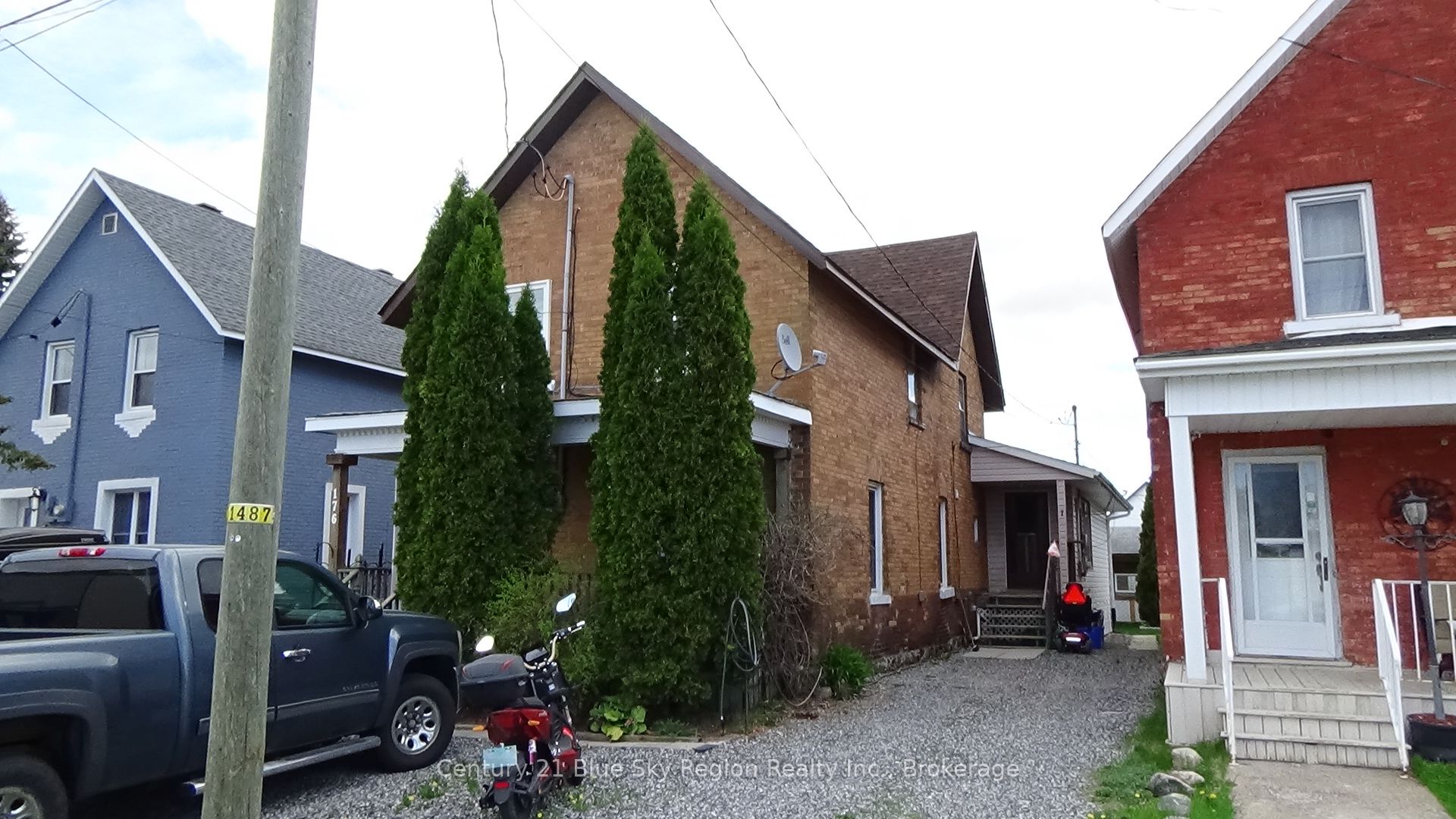 176 Church Street Property Photo 2