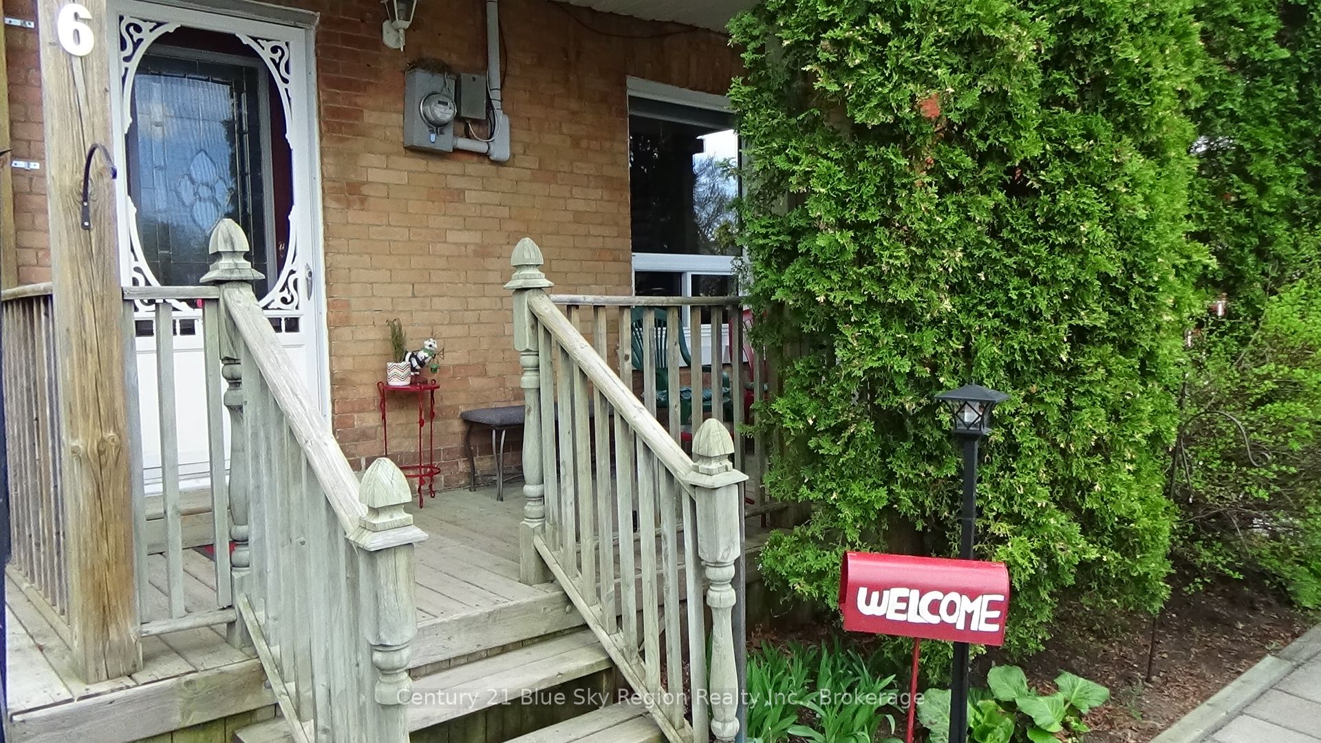 176 Church Street Property Photo 3