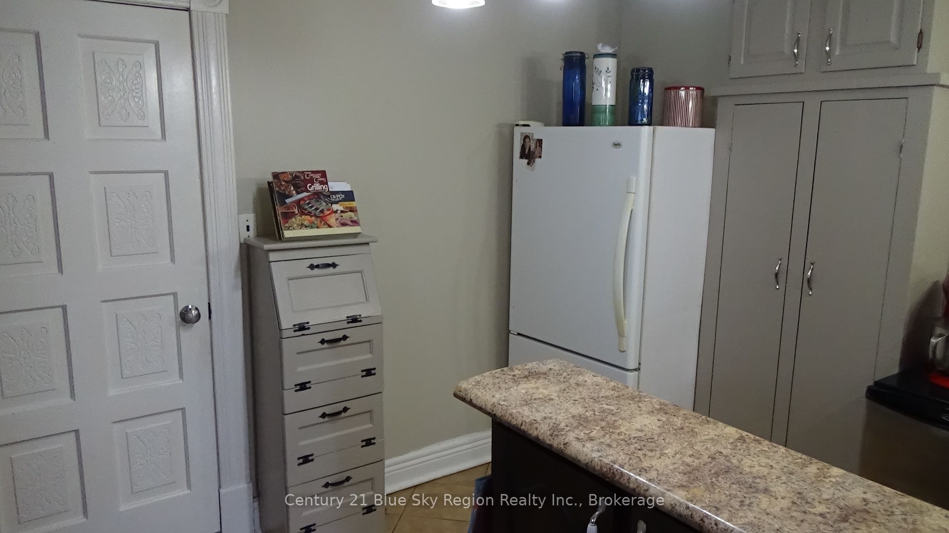 176 Church Street Property Photo 21