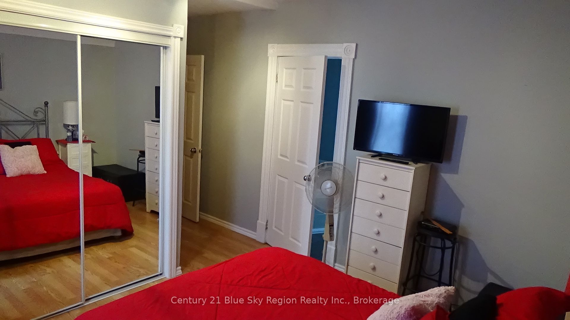 176 Church Street Property Photo 24
