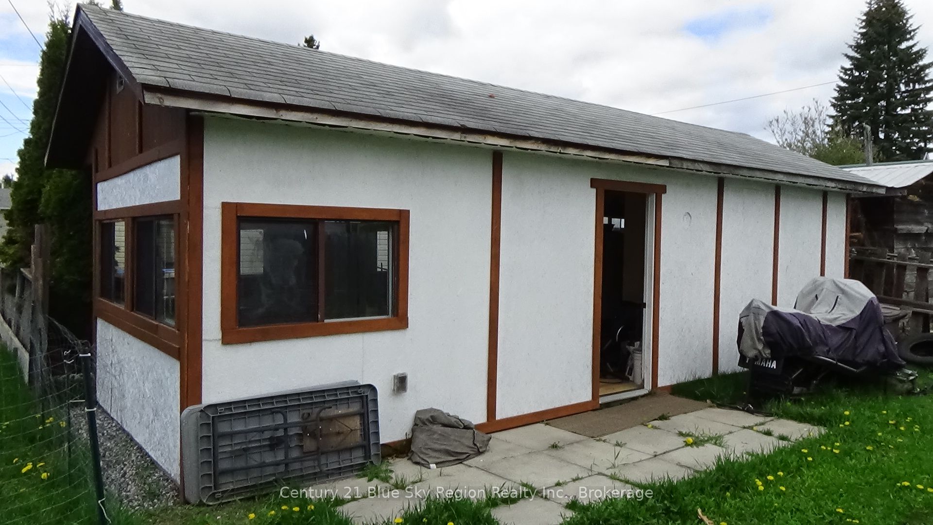 176 Church Street Property Photo 44